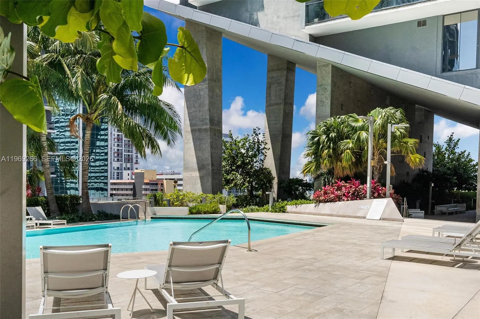 88 Sw 7th St 3801, Miami, Florida 33130, Miami, Florida 33130, 4 Bedrooms Bedrooms, ,4 BathroomsBathrooms,Residential,For Sale,88 Sw 7th St 3801, Miami, Florida 33130,A11969266