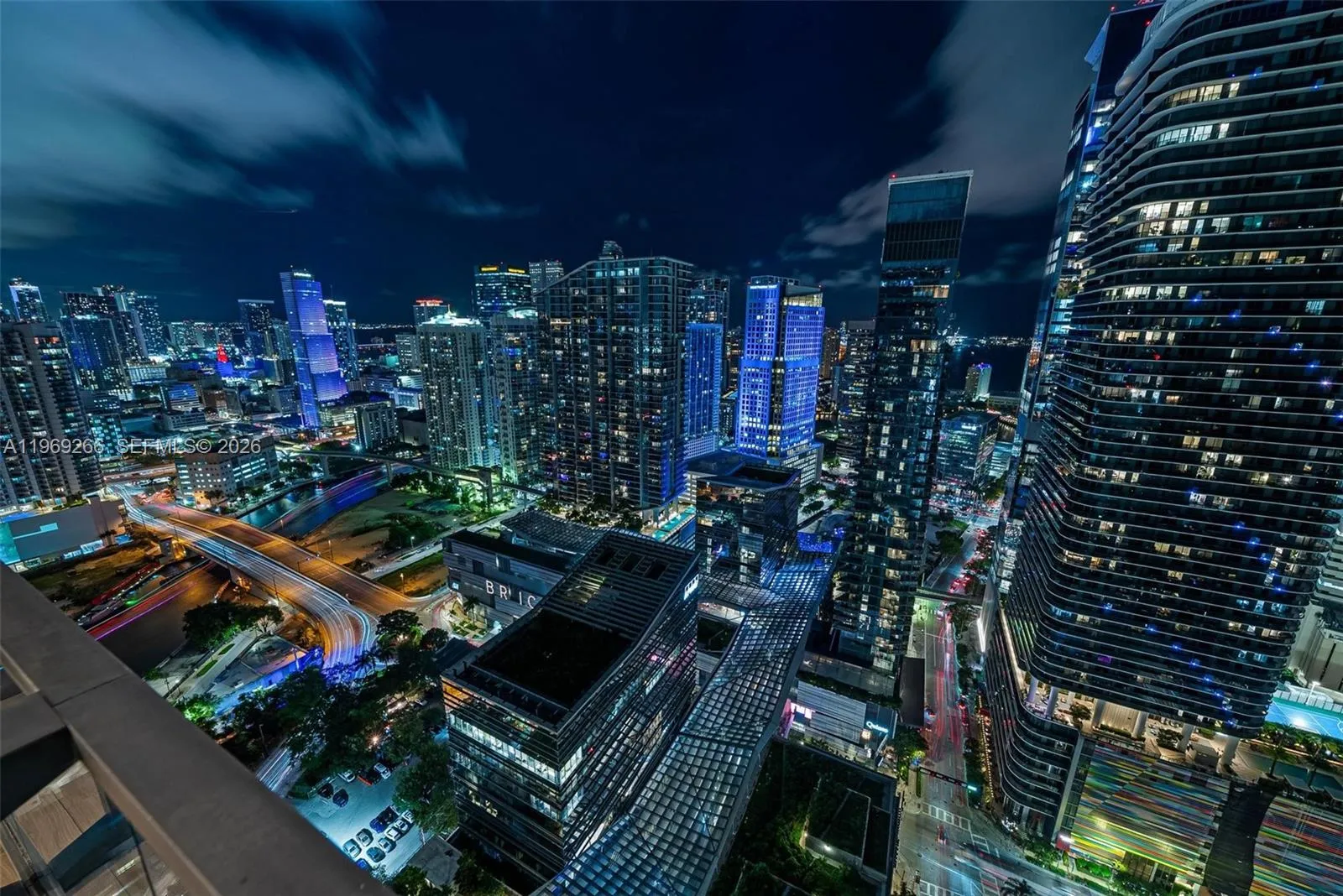 88 Sw 7th St 3801, Miami, Florida 33130, Miami, Florida 33130, 4 Bedrooms Bedrooms, ,4 BathroomsBathrooms,Residential,For Sale,88 Sw 7th St 3801, Miami, Florida 33130,A11969266