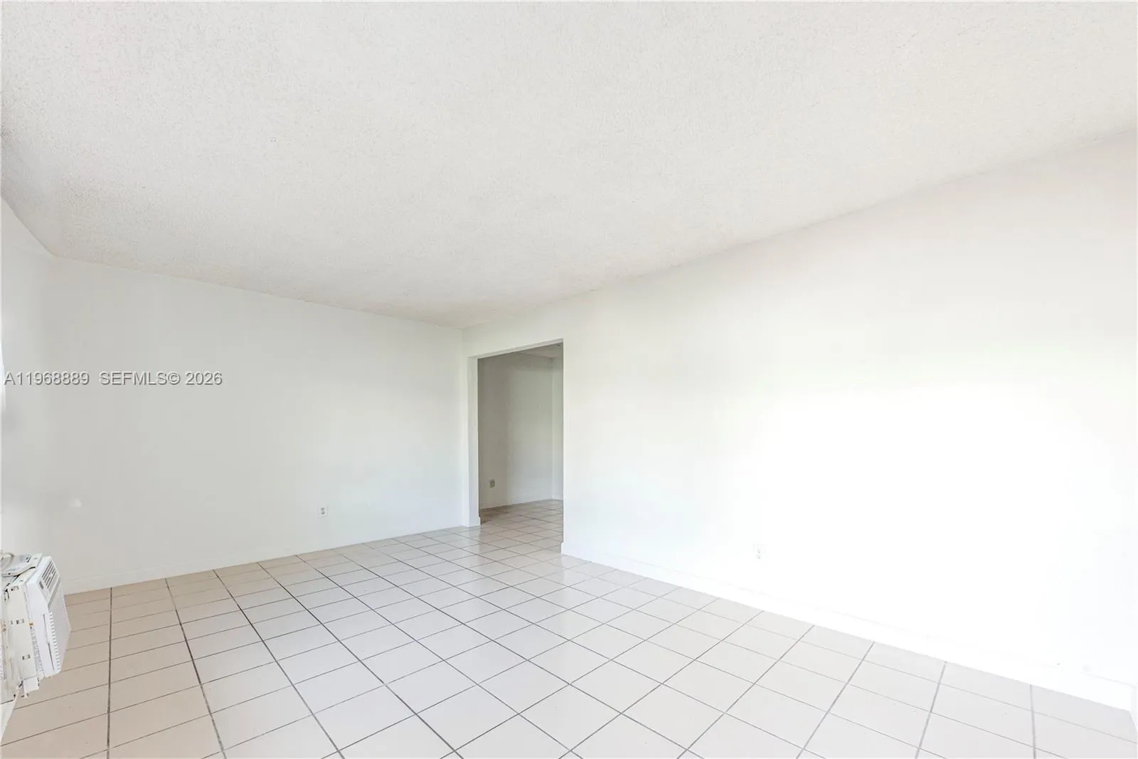 1247 Marseille Dr 13, Miami Beach, Florida 33141, Miami Beach, Florida 33141, 1 Bedroom Bedrooms, ,1 BathroomBathrooms,Residential Lease,For Rent,1247 Marseille Dr 13, Miami Beach, Florida 33141,A11968889