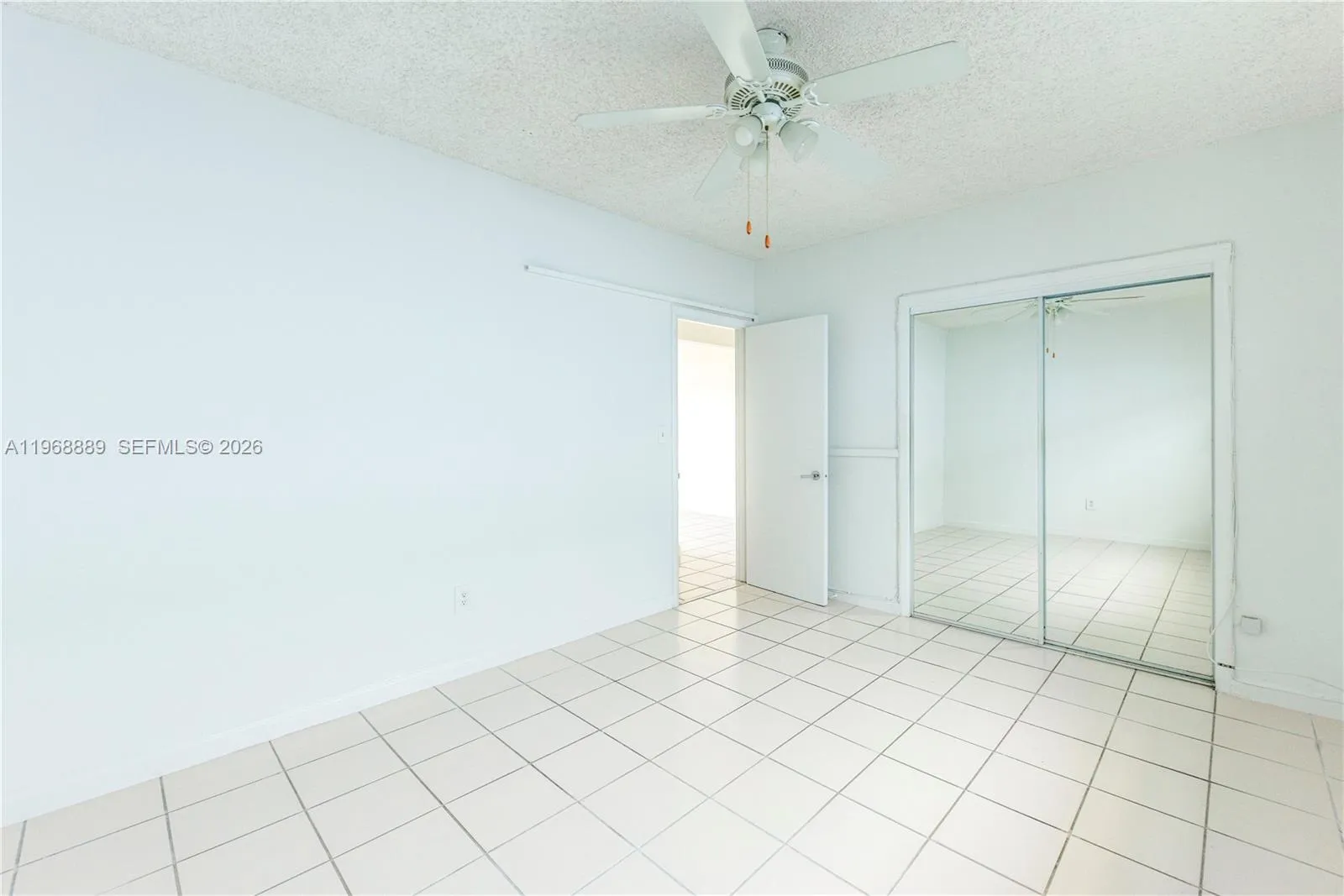 1247 Marseille Dr 13, Miami Beach, Florida 33141, Miami Beach, Florida 33141, 1 Bedroom Bedrooms, ,1 BathroomBathrooms,Residential Lease,For Rent,1247 Marseille Dr 13, Miami Beach, Florida 33141,A11968889