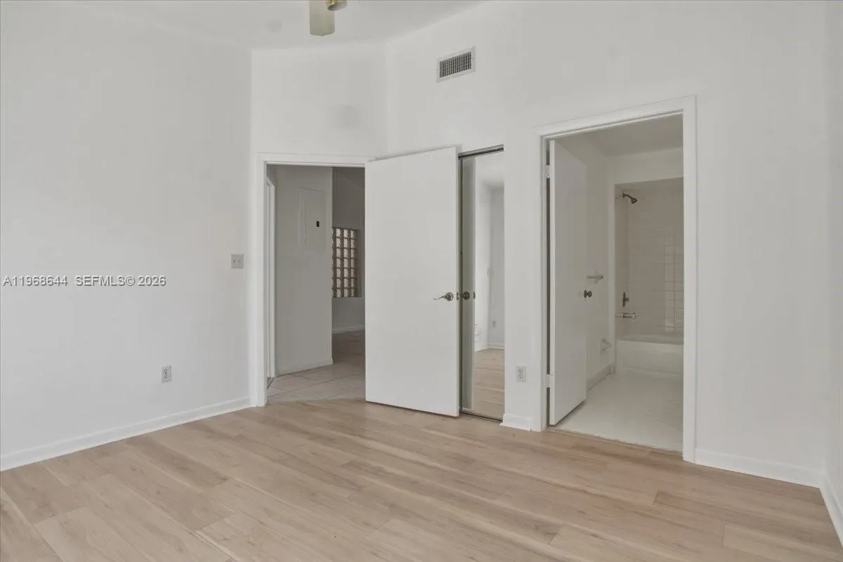 15246 Sw 111th St, Miami, Florida 33196, Miami, Florida 33196, 2 Bedrooms Bedrooms, ,2 BathroomsBathrooms,Residential,For Sale,15246 Sw 111th St, Miami, Florida 33196,A11968644