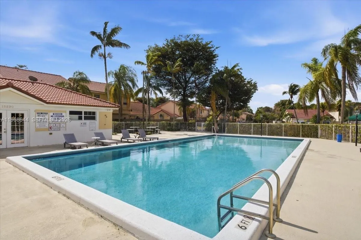 15246 Sw 111th St, Miami, Florida 33196, Miami, Florida 33196, 2 Bedrooms Bedrooms, ,2 BathroomsBathrooms,Residential,For Sale,15246 Sw 111th St, Miami, Florida 33196,A11968644