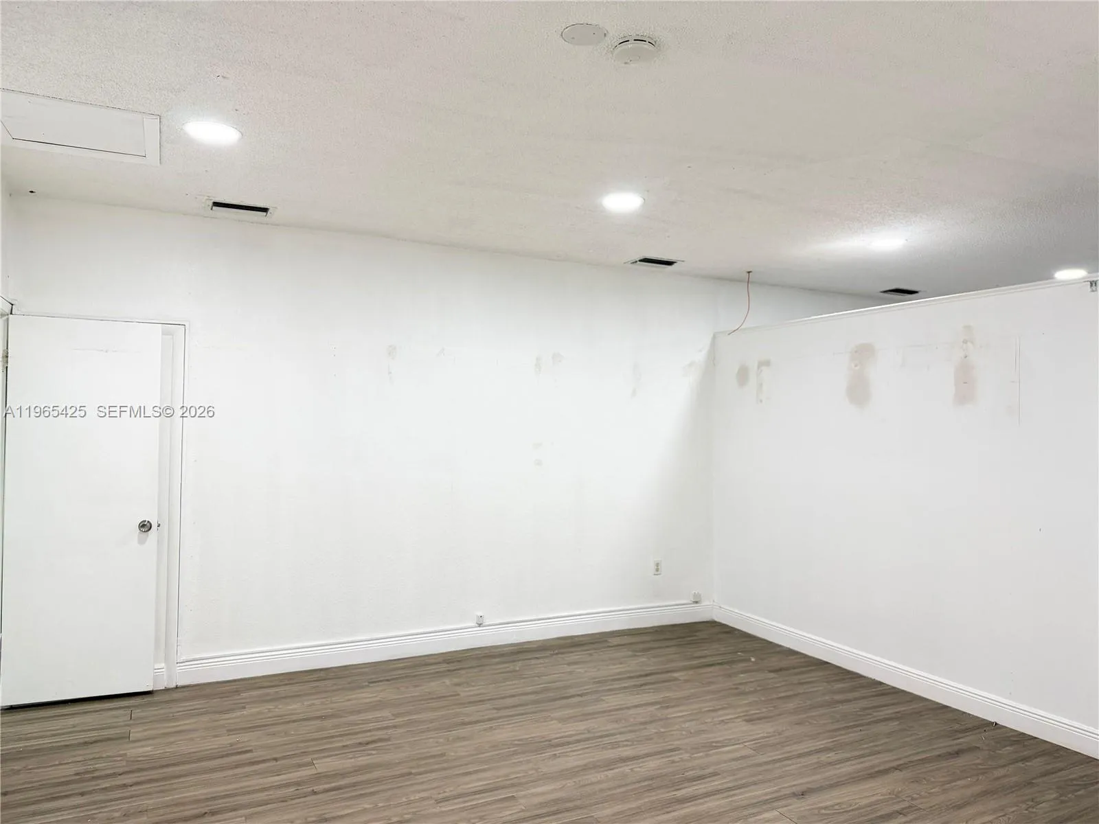 9260 Hammocks Blvd 404, Miami, Florida 33196, Miami, Florida 33196, ,Commercial Lease,For Rent,9260 Hammocks Blvd 404, Miami, Florida 33196,A11965425