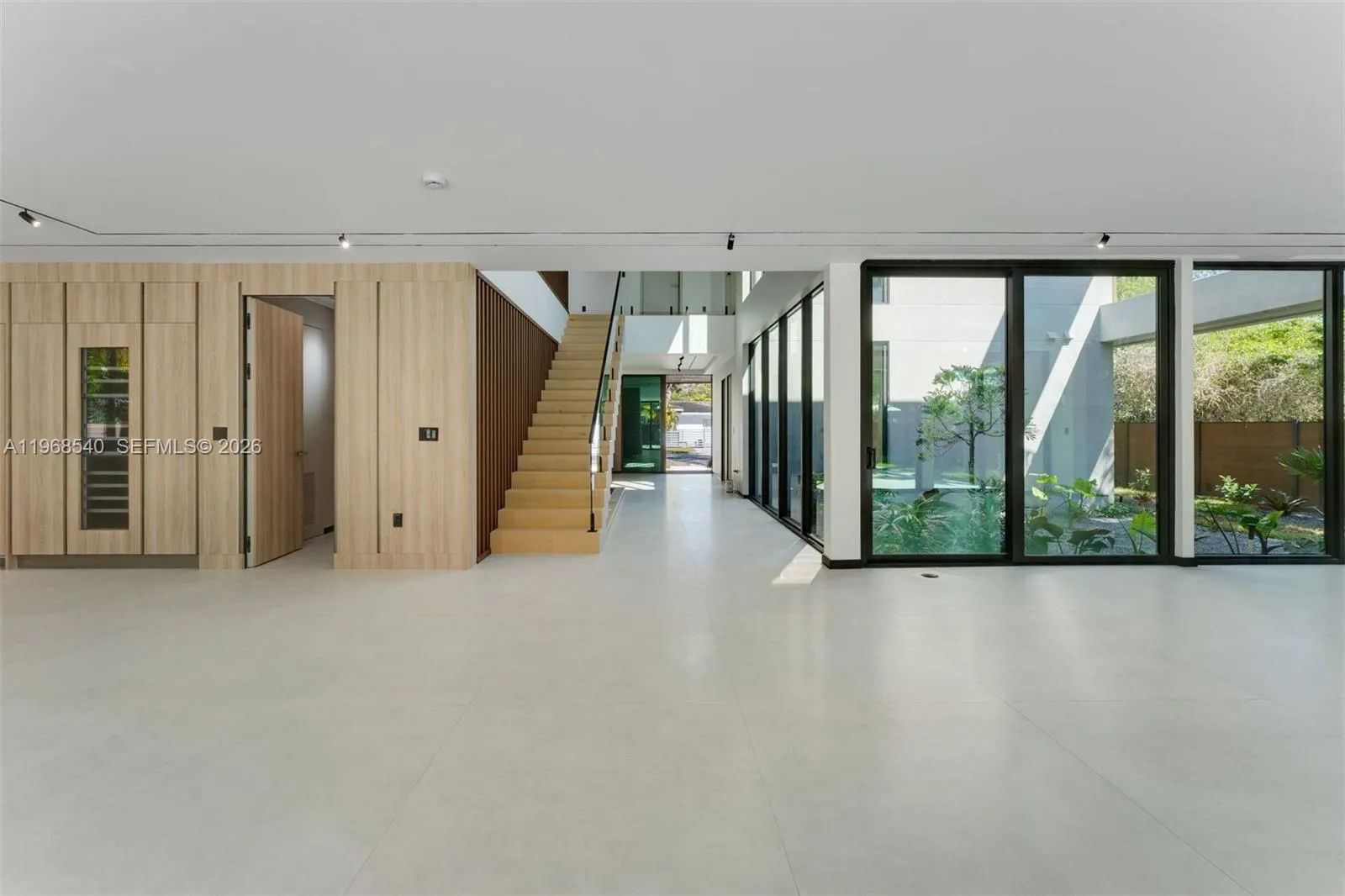 6450 Sw 82nd St, Miami, Florida 33143, Miami, Florida 33143, 6 Bedrooms Bedrooms, ,8 BathroomsBathrooms,Residential,For Sale,6450 Sw 82nd St, Miami, Florida 33143,A11968540