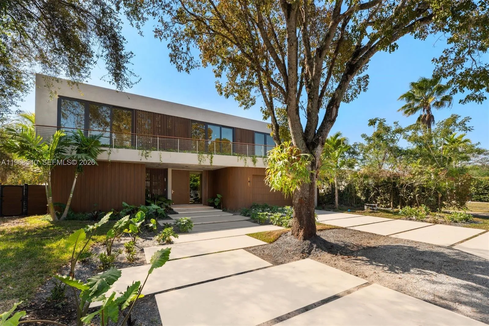 6450 Sw 82nd St, Miami, Florida 33143, Miami, Florida 33143, 6 Bedrooms Bedrooms, ,8 BathroomsBathrooms,Residential,For Sale,6450 Sw 82nd St, Miami, Florida 33143,A11968540