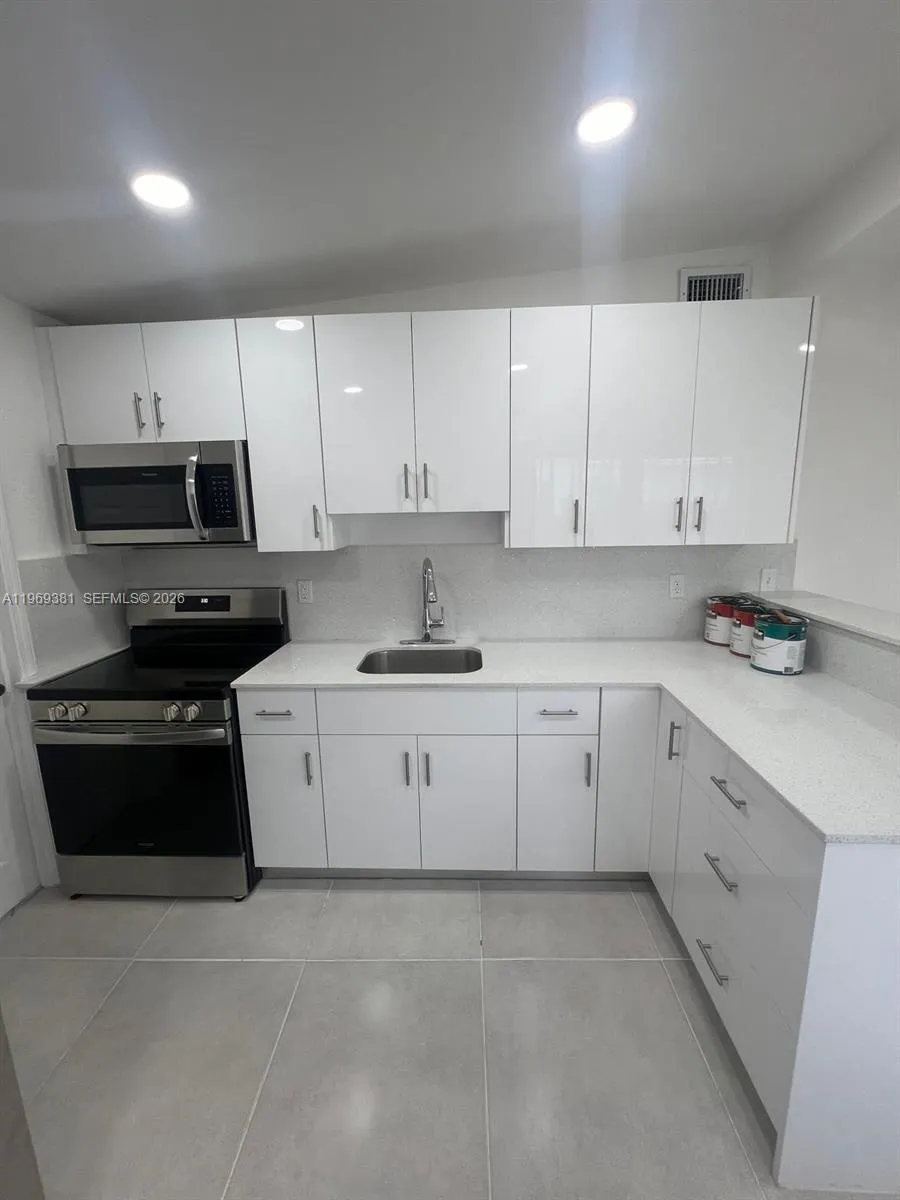 2061 Rutland St, Opa Locka, Florida 33054, Opa Locka, Florida 33054, 3 Bedrooms Bedrooms, ,2 BathroomsBathrooms,Residential,For Sale,2061 Rutland St, Opa Locka, Florida 33054,A11969381