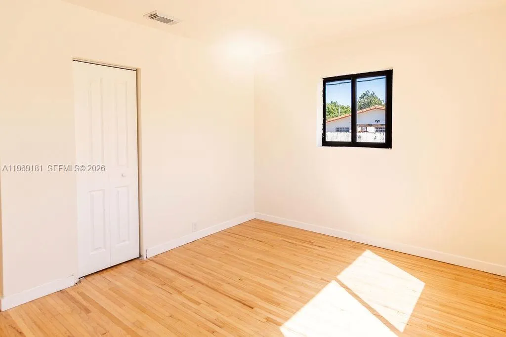 415 E 52nd St, Hialeah, Florida 33013, Hialeah, Florida 33013, 3 Bedrooms Bedrooms, ,1 BathroomBathrooms,Residential,For Sale,415 E 52nd St, Hialeah, Florida 33013,A11969181