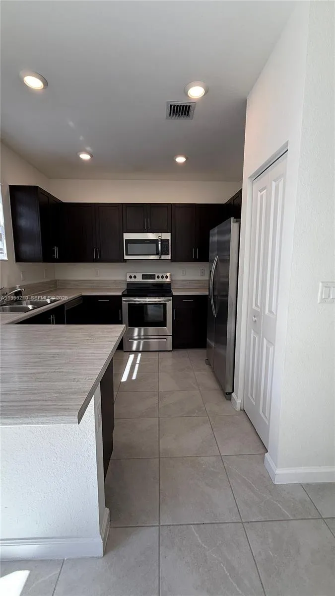 11964 Sw 244th Ln 11964, Homestead, Florida 33032, Homestead, Florida 33032, 3 Bedrooms Bedrooms, ,2 BathroomsBathrooms,Residential Lease,For Rent,11964 Sw 244th Ln 11964, Homestead, Florida 33032,A11966210