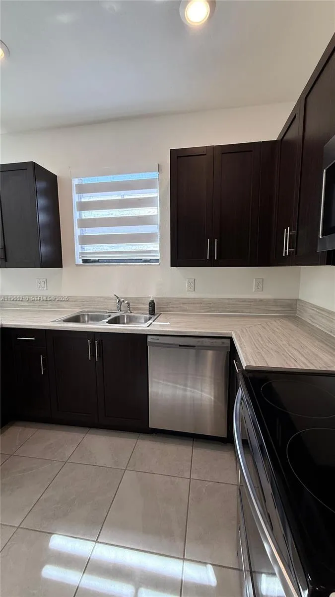 11964 Sw 244th Ln 11964, Homestead, Florida 33032, Homestead, Florida 33032, 3 Bedrooms Bedrooms, ,2 BathroomsBathrooms,Residential Lease,For Rent,11964 Sw 244th Ln 11964, Homestead, Florida 33032,A11966210