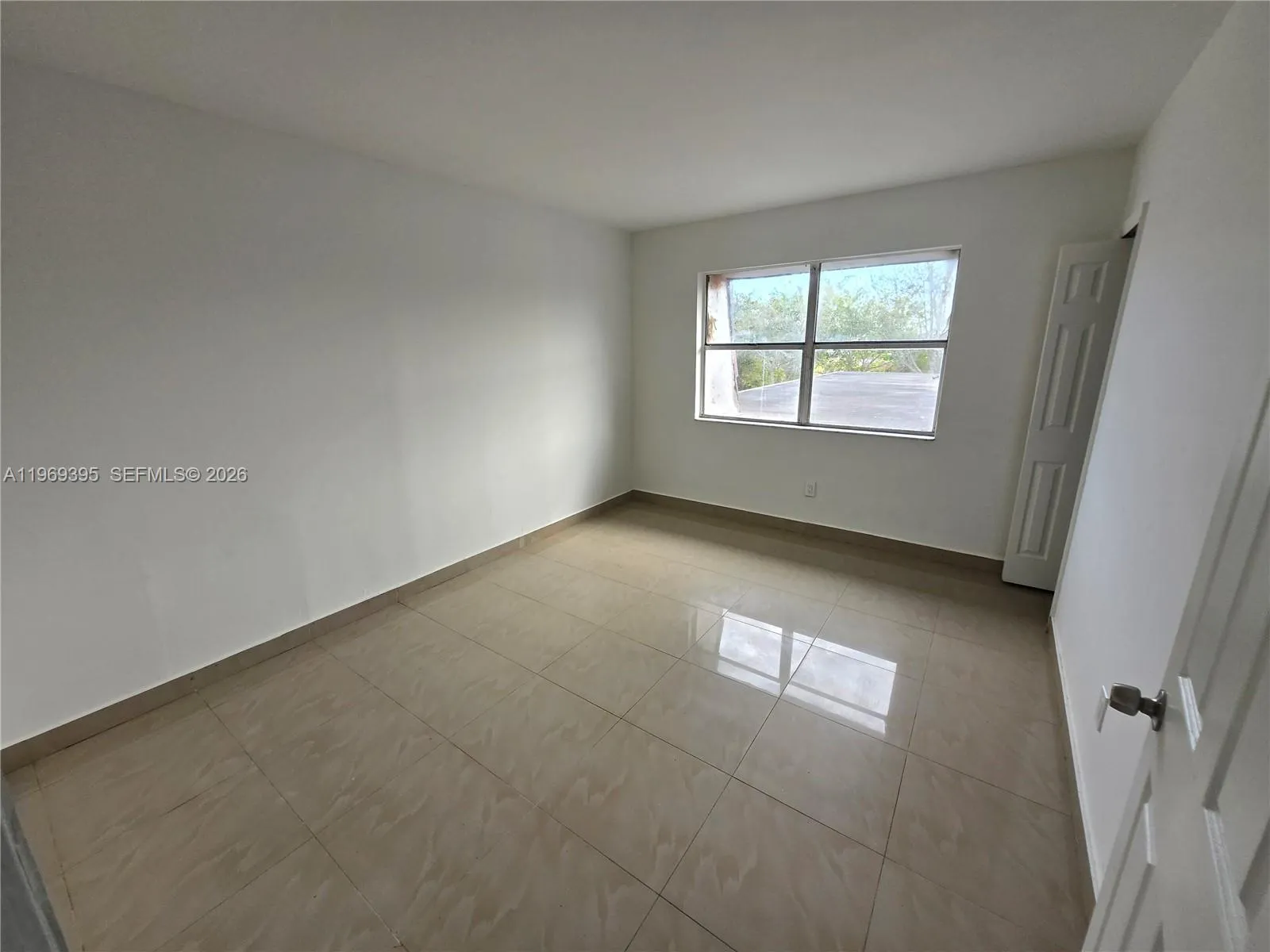 8007 W 6th Ave M, Hialeah, Florida 33014, Hialeah, Florida 33014, 3 Bedrooms Bedrooms, ,2 BathroomsBathrooms,Residential Lease,For Rent,8007 W 6th Ave M, Hialeah, Florida 33014,A11969395