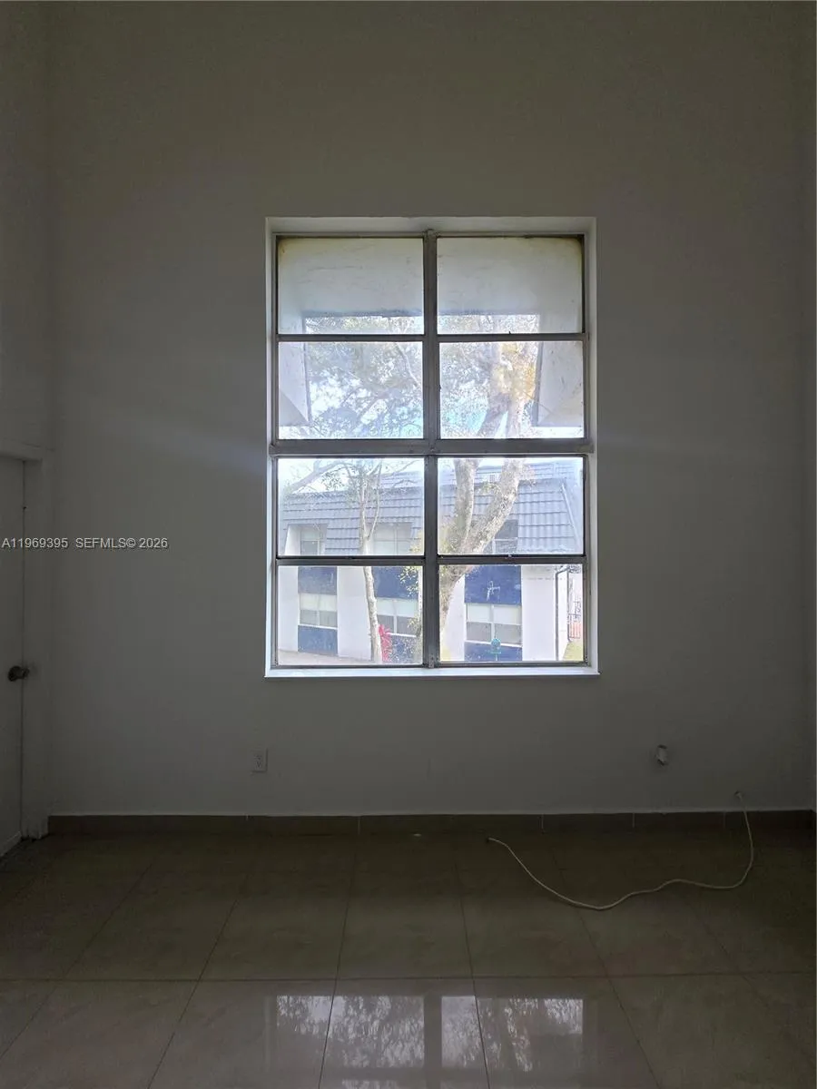 8007 W 6th Ave M, Hialeah, Florida 33014, Hialeah, Florida 33014, 3 Bedrooms Bedrooms, ,2 BathroomsBathrooms,Residential Lease,For Rent,8007 W 6th Ave M, Hialeah, Florida 33014,A11969395