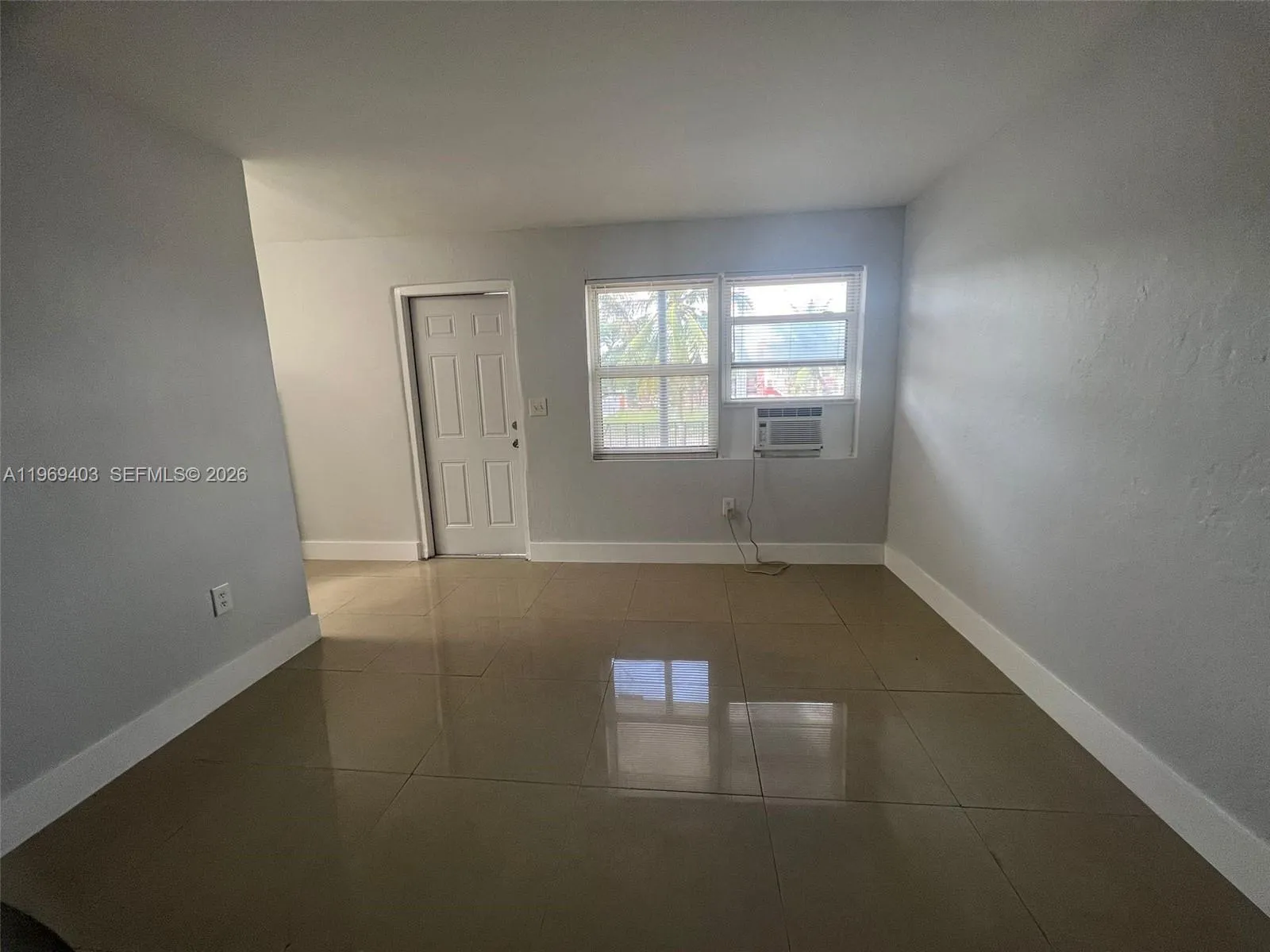 1285 Nw 60th St 4, Miami, Florida 33142, Miami, Florida 33142, 1 Bedroom Bedrooms, ,1 BathroomBathrooms,Residential Lease,For Rent,1285 Nw 60th St 4, Miami, Florida 33142,A11969403