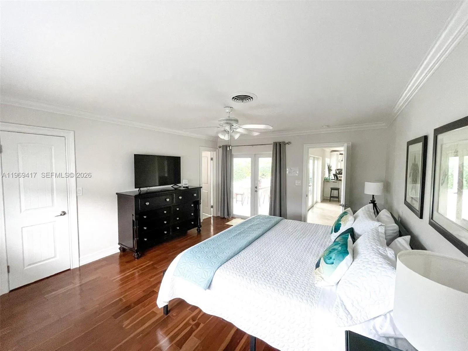 2932 Ne 36th St, Lighthouse Point, Florida 33064, Lighthouse Point, Florida 33064, 3 Bedrooms Bedrooms, ,2 BathroomsBathrooms,Residential Lease,For Rent,2932 Ne 36th St, Lighthouse Point, Florida 33064,A11969417
