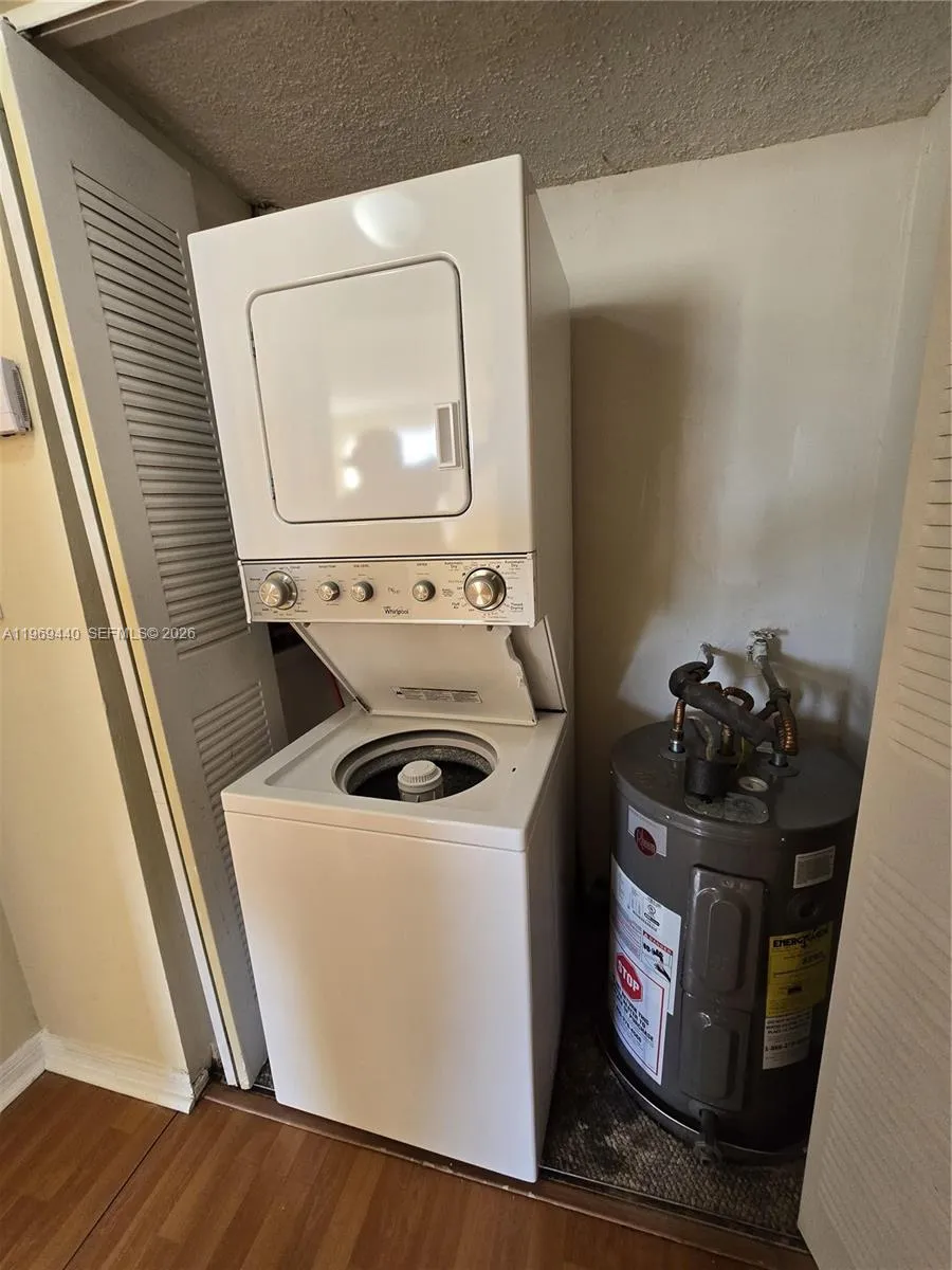 670 Nw 85th Pl 11-210, Miami, Florida 33126, Miami, Florida 33126, 1 Bedroom Bedrooms, ,1 BathroomBathrooms,Residential Lease,For Rent,670 Nw 85th Pl 11-210, Miami, Florida 33126,A11969440