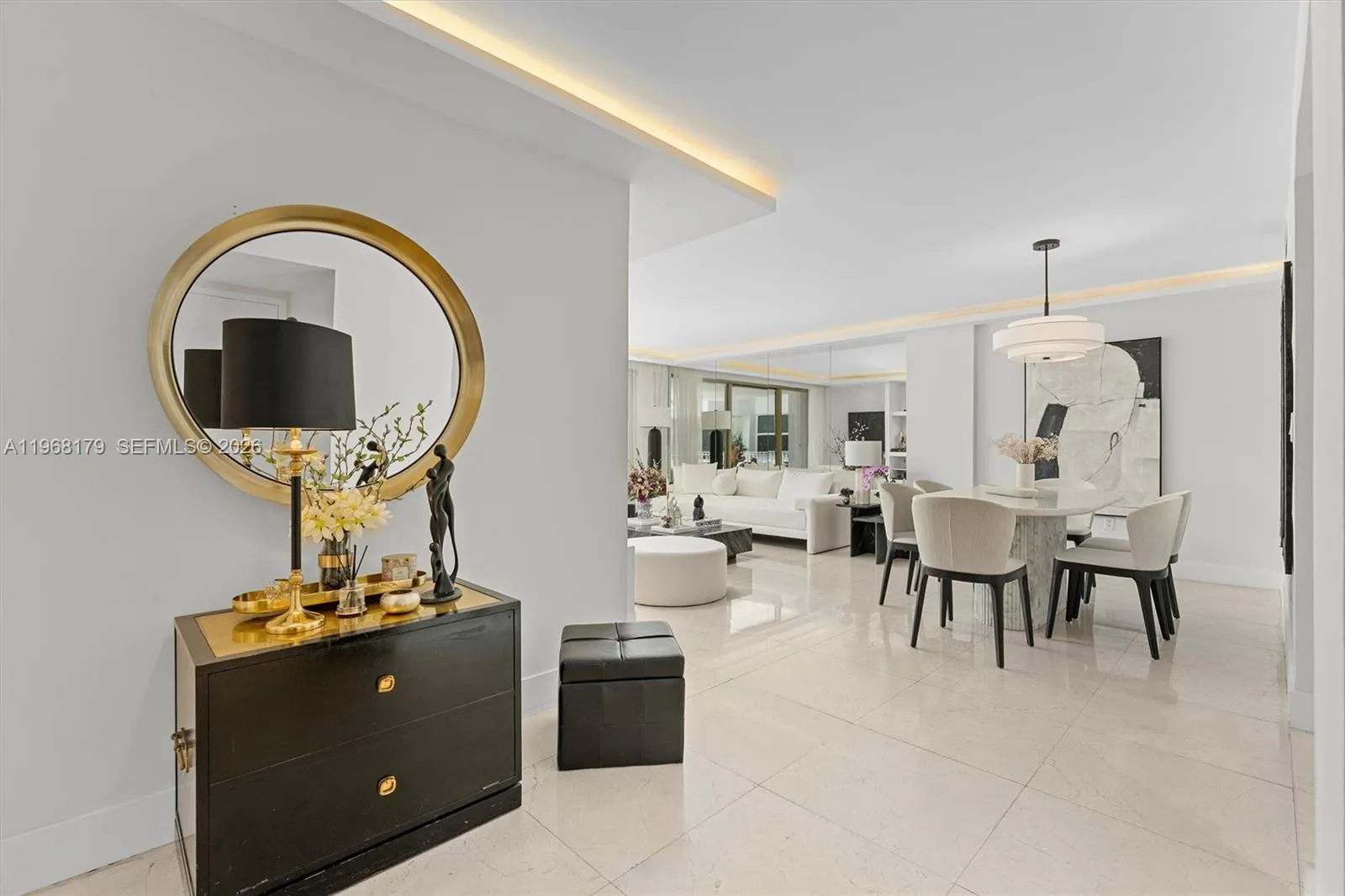 199 Ocean Lane Dr 311, Key Biscayne, Florida 33149, Key Biscayne, Florida 33149, 2 Bedrooms Bedrooms, ,2 BathroomsBathrooms,Residential,For Sale,199 Ocean Lane Dr 311, Key Biscayne, Florida 33149,A11968179