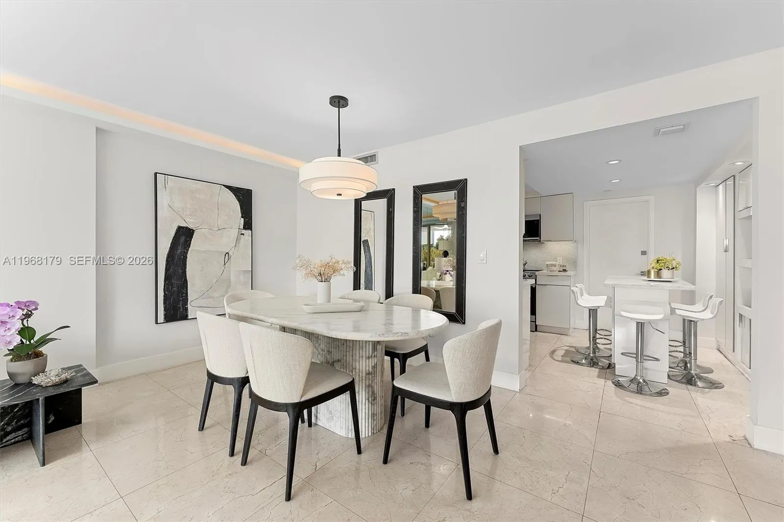 199 Ocean Lane Dr 311, Key Biscayne, Florida 33149, Key Biscayne, Florida 33149, 2 Bedrooms Bedrooms, ,2 BathroomsBathrooms,Residential,For Sale,199 Ocean Lane Dr 311, Key Biscayne, Florida 33149,A11968179