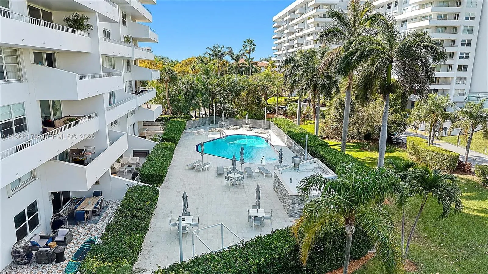 199 Ocean Lane Dr 311, Key Biscayne, Florida 33149, Key Biscayne, Florida 33149, 2 Bedrooms Bedrooms, ,2 BathroomsBathrooms,Residential,For Sale,199 Ocean Lane Dr 311, Key Biscayne, Florida 33149,A11968179