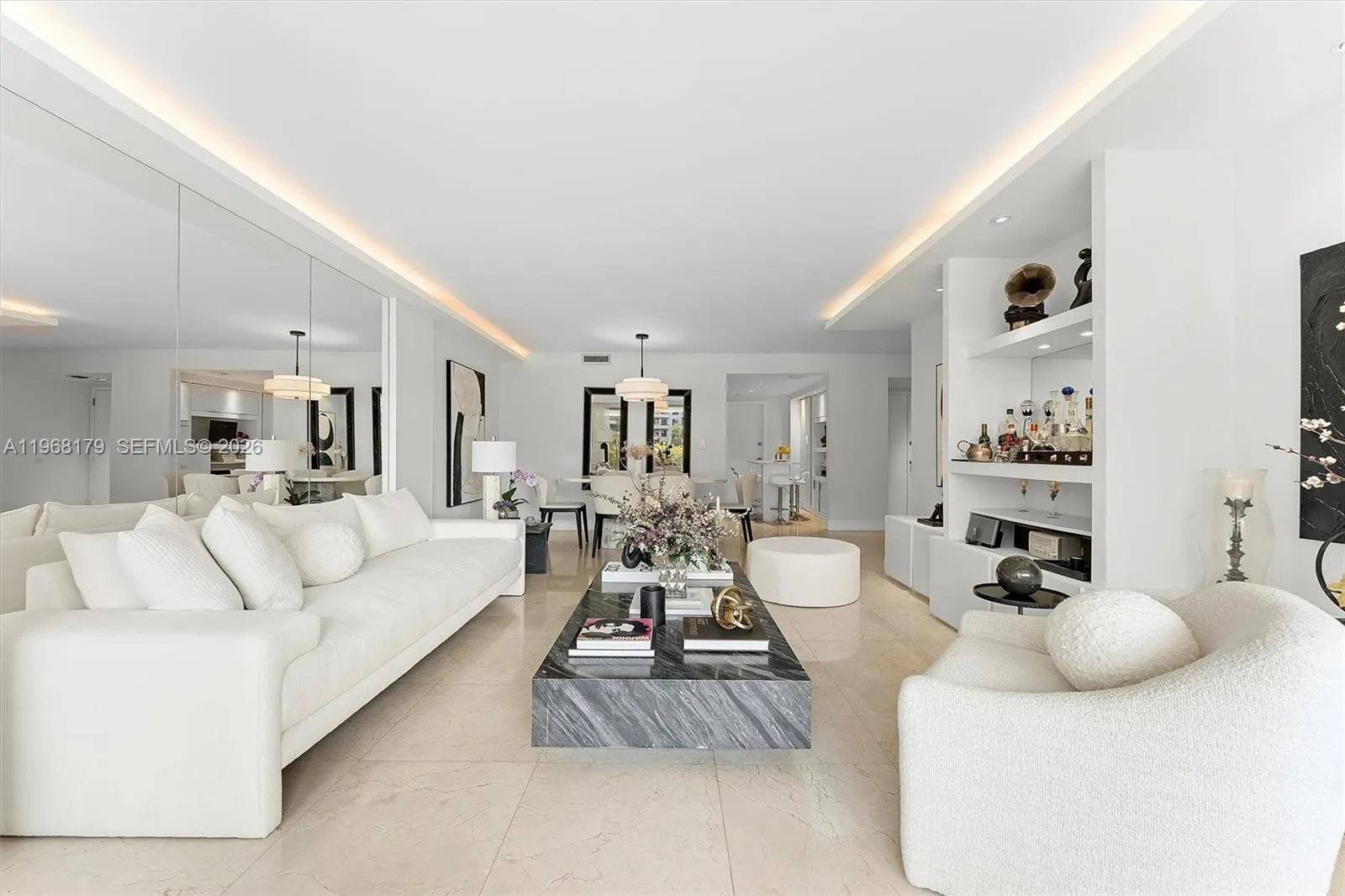 199 Ocean Lane Dr 311, Key Biscayne, Florida 33149, Key Biscayne, Florida 33149, 2 Bedrooms Bedrooms, ,2 BathroomsBathrooms,Residential,For Sale,199 Ocean Lane Dr 311, Key Biscayne, Florida 33149,A11968179