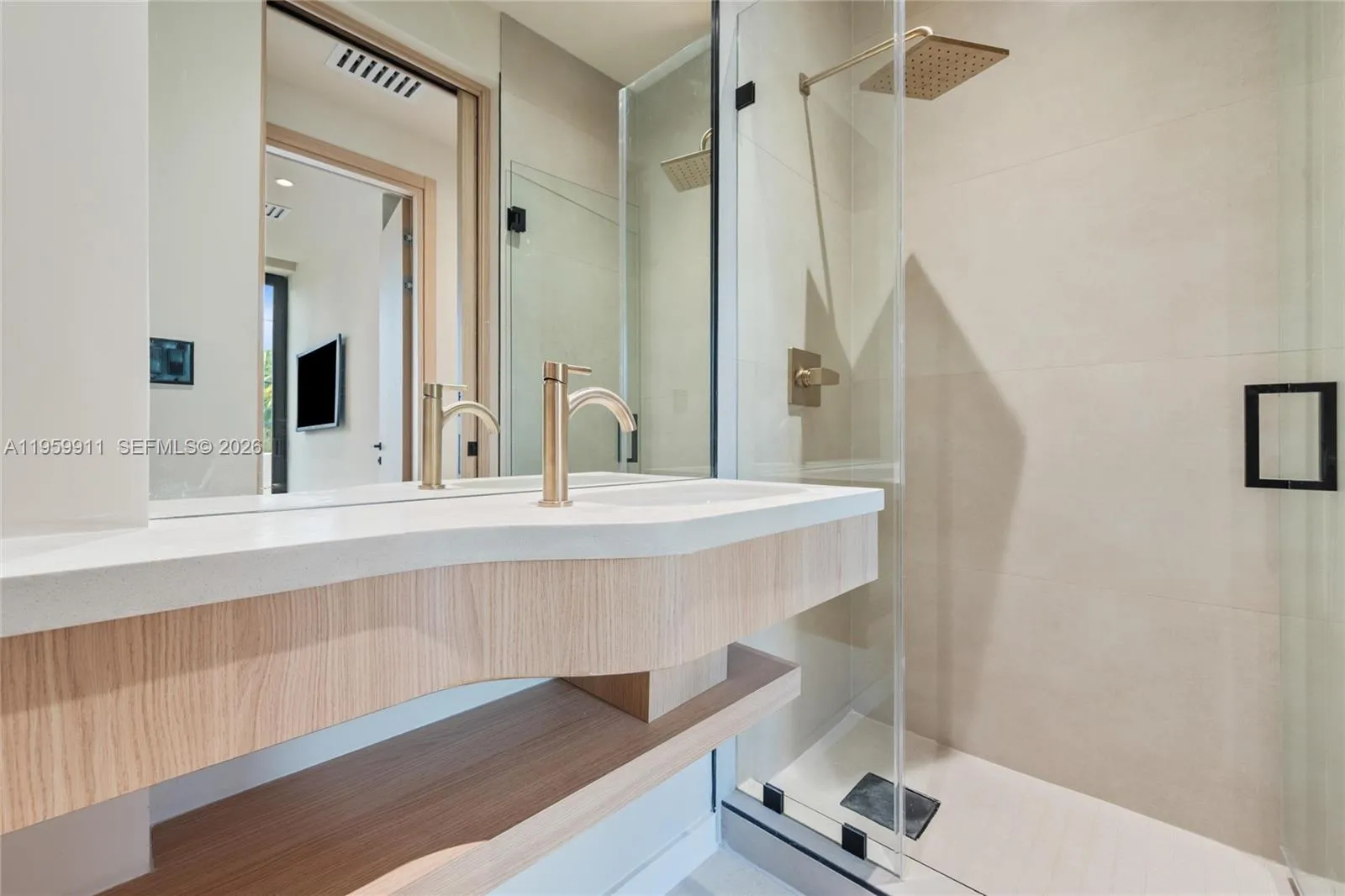 3601 Sw 23rd Ter 1, Miami, Florida 33145, Miami, Florida 33145, 4 Bedrooms Bedrooms, ,4 BathroomsBathrooms,Residential,For Sale,3601 Sw 23rd Ter 1, Miami, Florida 33145,A11959911