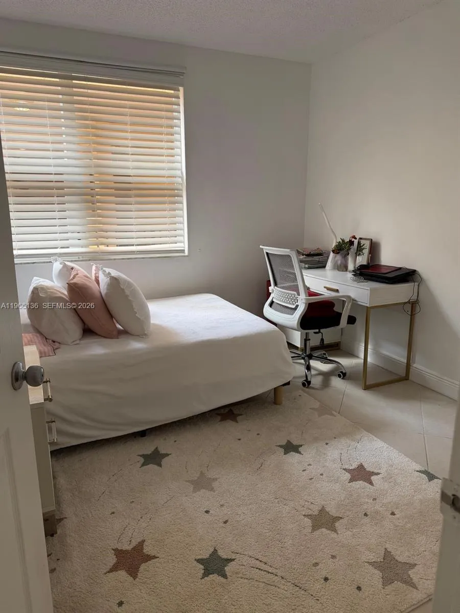 17145 N Bay Rd 4412, Sunny Isles Beach, Florida 33, Sunny Isles Beach, Florida 33160, 2 Bedrooms Bedrooms, ,2 BathroomsBathrooms,Residential,For Sale,17145 N Bay Rd 4412, Sunny Isles Beach, Florida 33,A11966136