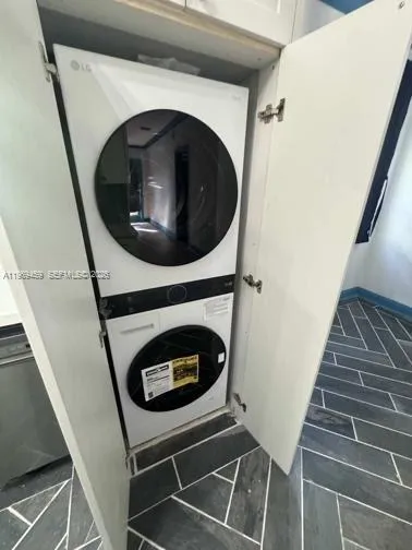 1605 Michigan Ave 929, Miami Beach, Florida 33139, Miami Beach, Florida 33139, 1 Bedroom Bedrooms, ,1 BathroomBathrooms,Residential,For Sale,1605 Michigan Ave 929, Miami Beach, Florida 33139,A11969459