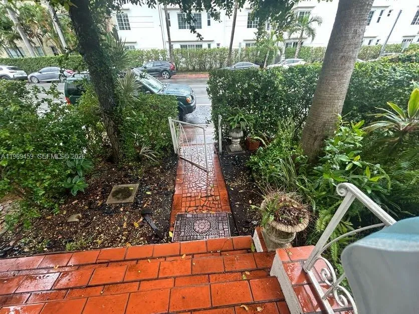 1605 Michigan Ave 929, Miami Beach, Florida 33139, Miami Beach, Florida 33139, 1 Bedroom Bedrooms, ,1 BathroomBathrooms,Residential,For Sale,1605 Michigan Ave 929, Miami Beach, Florida 33139,A11969459