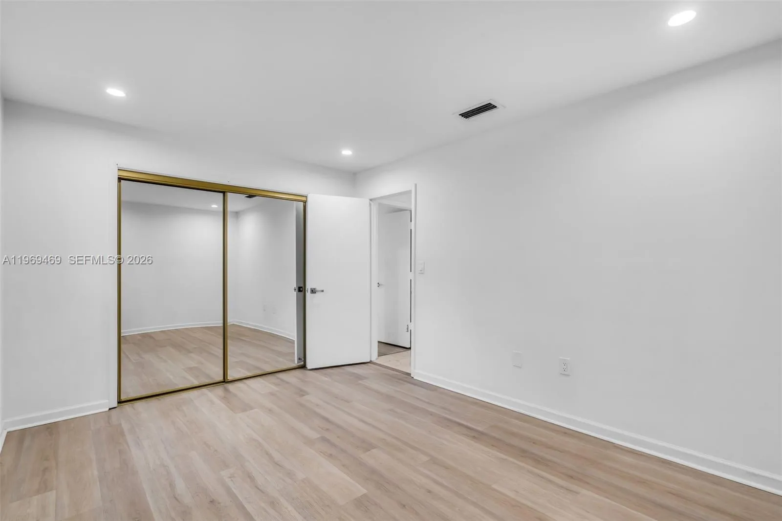 1769 Wa Kee Na Dr 0, Miami, Florida 33133, Miami, Florida 33133, 4 Bedrooms Bedrooms, ,4 BathroomsBathrooms,Residential Lease,For Rent,1769 Wa Kee Na Dr 0, Miami, Florida 33133,A11969469