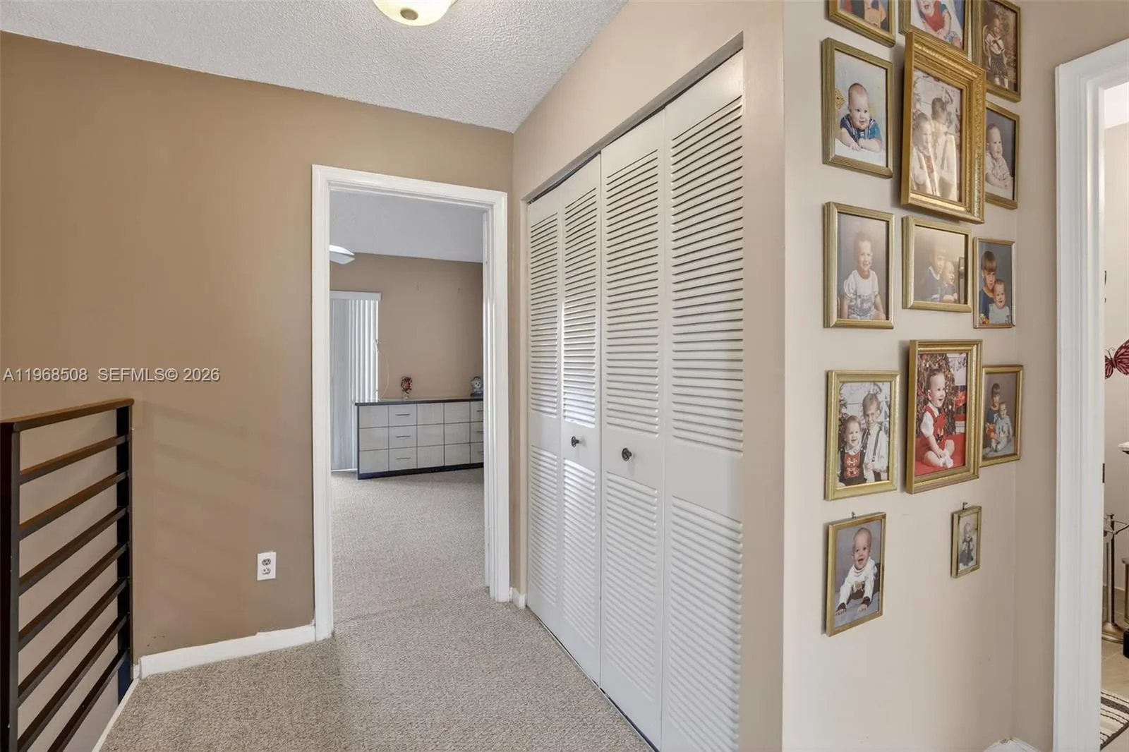 9080 Vineyard Lake Dr, Plantation, Florida 33324, Plantation, Florida 33324, 3 Bedrooms Bedrooms, ,2 BathroomsBathrooms,Residential,For Sale,9080 Vineyard Lake Dr, Plantation, Florida 33324,A11968508