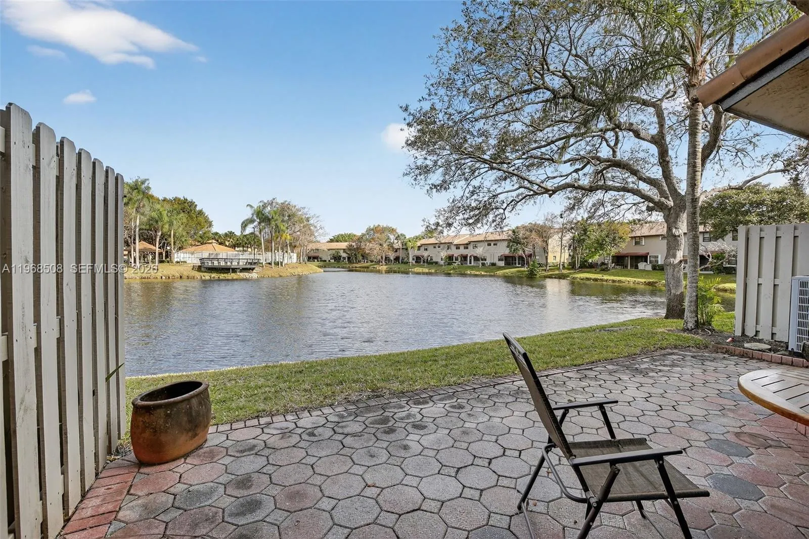 9080 Vineyard Lake Dr, Plantation, Florida 33324, Plantation, Florida 33324, 3 Bedrooms Bedrooms, ,2 BathroomsBathrooms,Residential,For Sale,9080 Vineyard Lake Dr, Plantation, Florida 33324,A11968508