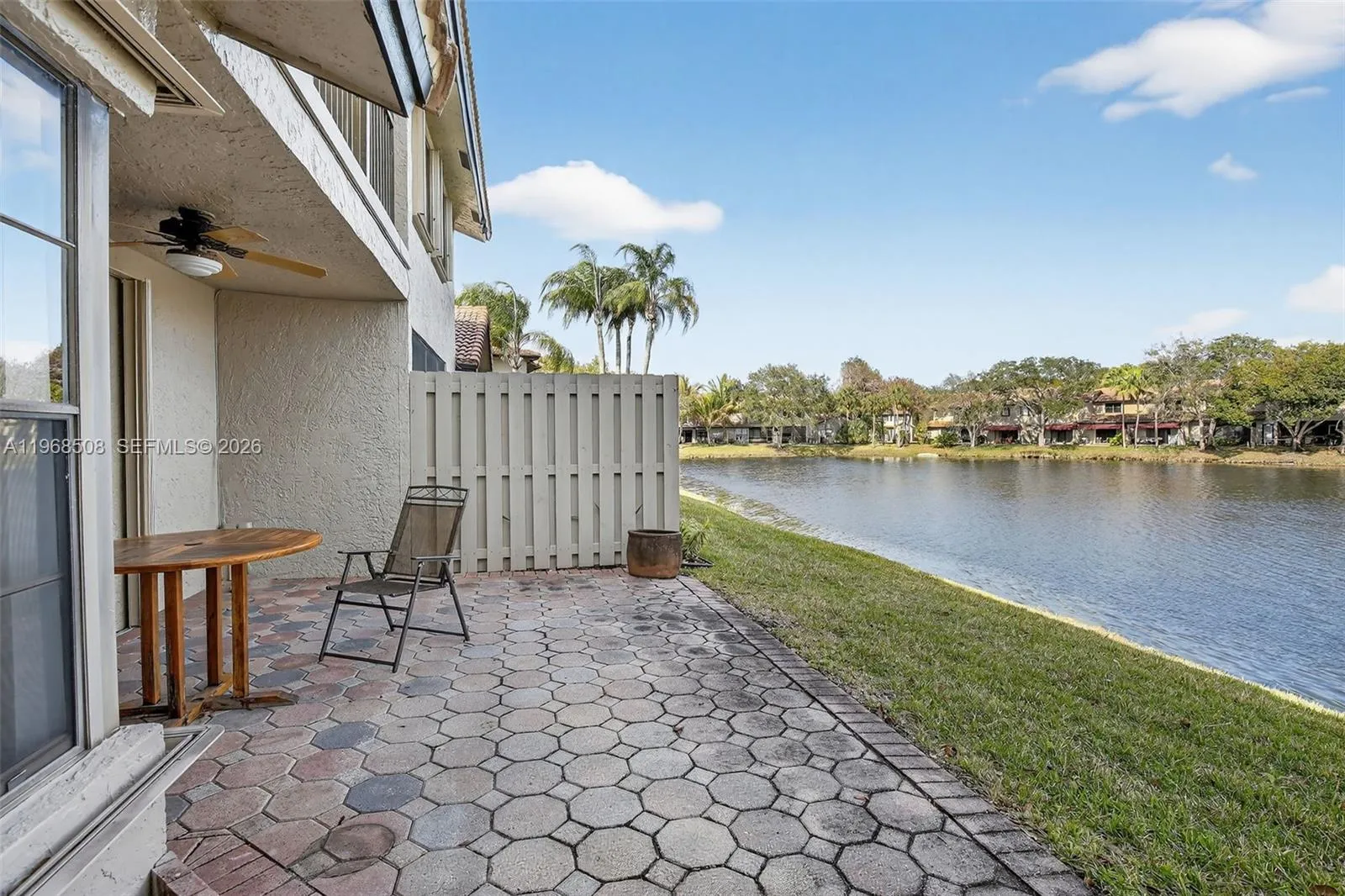 9080 Vineyard Lake Dr, Plantation, Florida 33324, Plantation, Florida 33324, 3 Bedrooms Bedrooms, ,2 BathroomsBathrooms,Residential,For Sale,9080 Vineyard Lake Dr, Plantation, Florida 33324,A11968508
