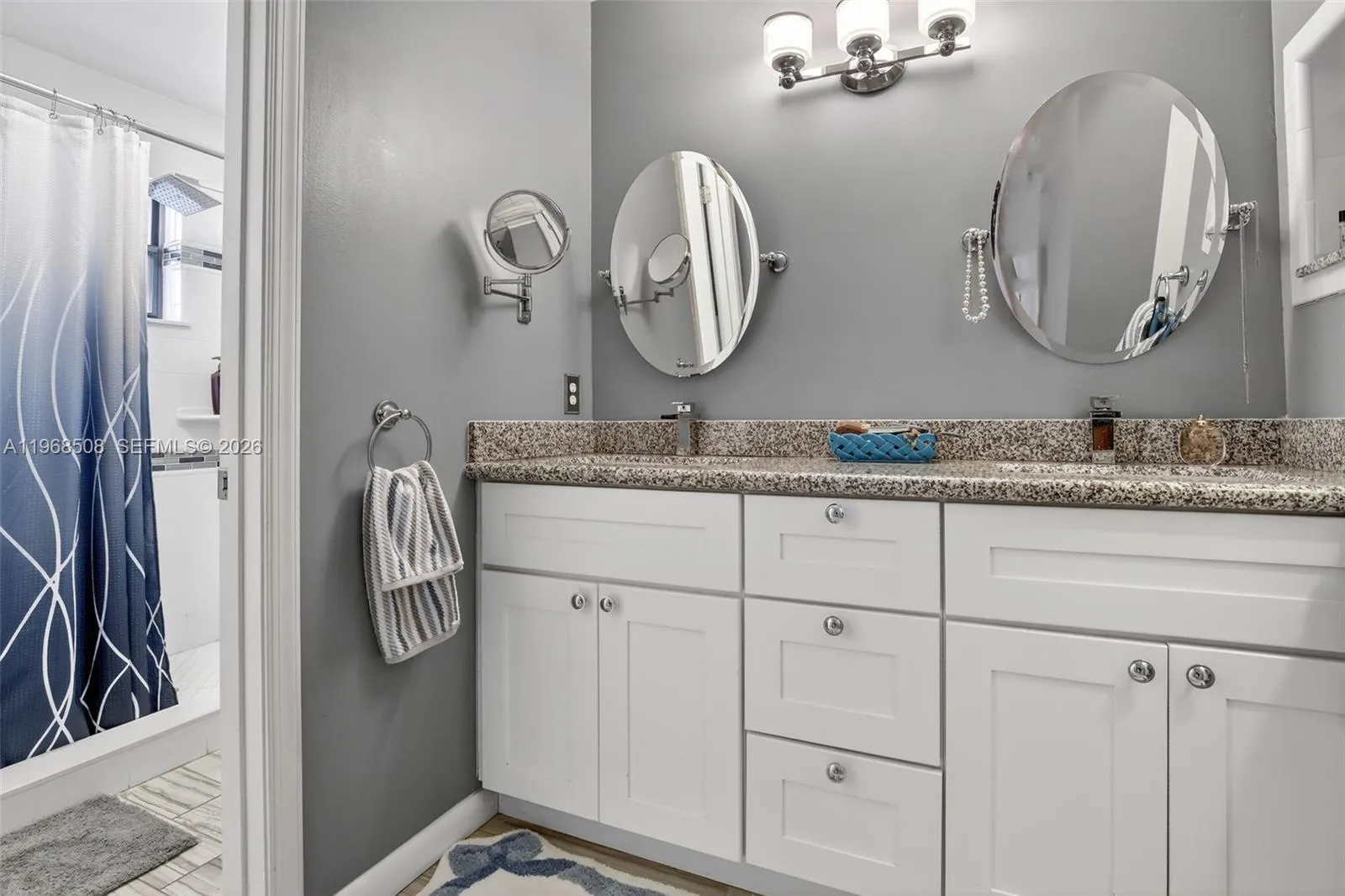 9080 Vineyard Lake Dr, Plantation, Florida 33324, Plantation, Florida 33324, 3 Bedrooms Bedrooms, ,2 BathroomsBathrooms,Residential,For Sale,9080 Vineyard Lake Dr, Plantation, Florida 33324,A11968508