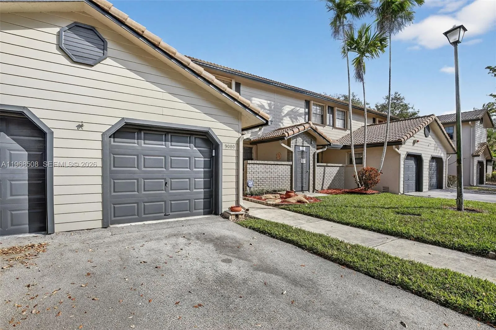 9080 Vineyard Lake Dr, Plantation, Florida 33324, Plantation, Florida 33324, 3 Bedrooms Bedrooms, ,2 BathroomsBathrooms,Residential,For Sale,9080 Vineyard Lake Dr, Plantation, Florida 33324,A11968508