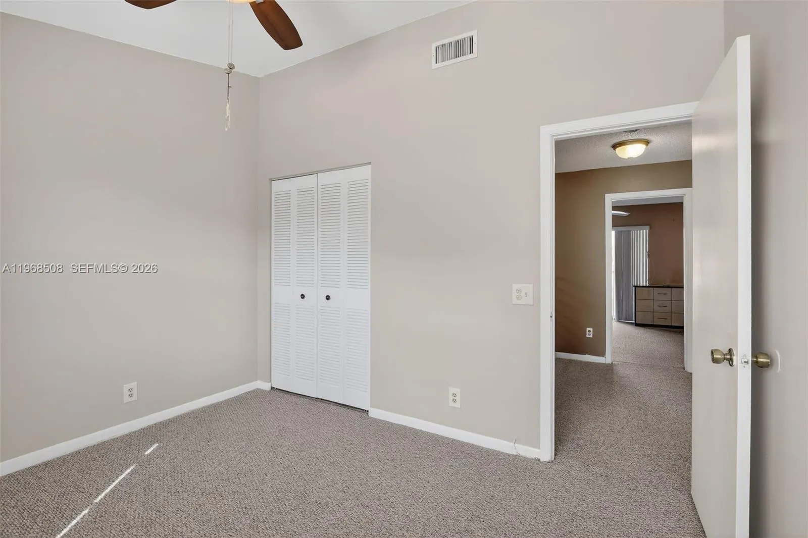 9080 Vineyard Lake Dr, Plantation, Florida 33324, Plantation, Florida 33324, 3 Bedrooms Bedrooms, ,2 BathroomsBathrooms,Residential,For Sale,9080 Vineyard Lake Dr, Plantation, Florida 33324,A11968508