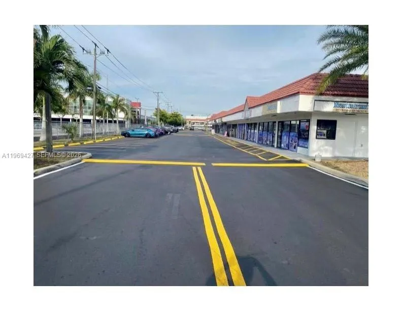 10550 Nw 77th Ct 303-307, Hialeah Gardens, Florida, Hialeah Gardens, Florida 33016, ,Commercial Lease,For Rent,10550 Nw 77th Ct 303-307, Hialeah Gardens, Florida,A11969427