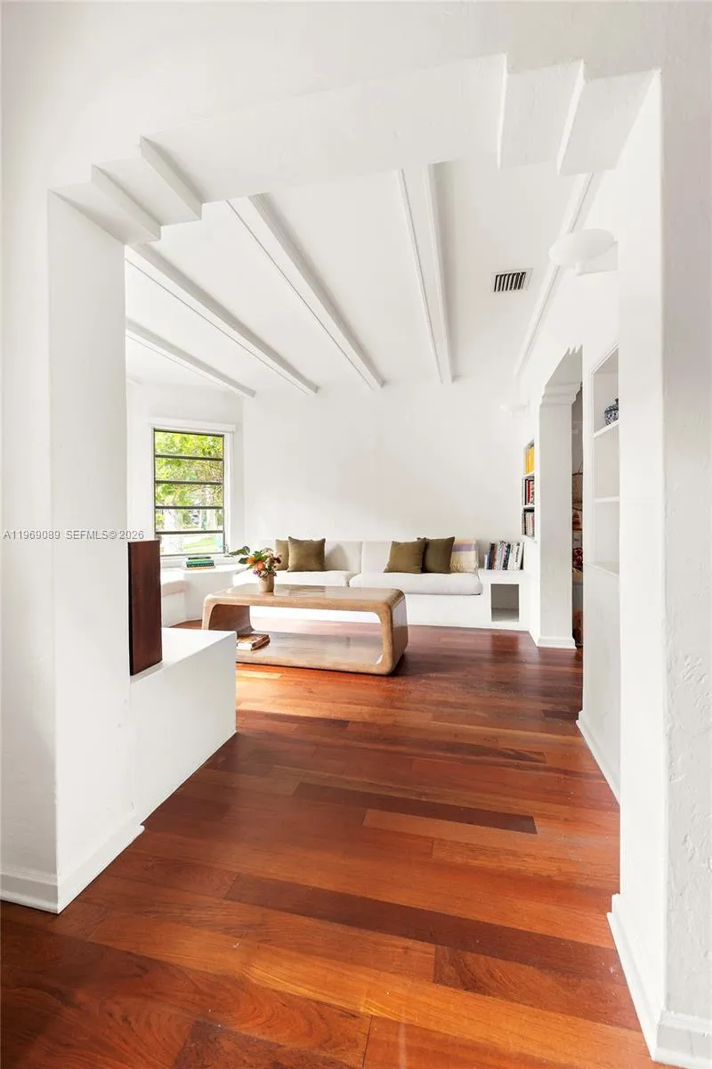 641 Ne 57th St, Miami, Florida 33137, Miami, Florida 33137, 4 Bedrooms Bedrooms, ,4 BathroomsBathrooms,Residential,For Sale,641 Ne 57th St, Miami, Florida 33137,A11969089