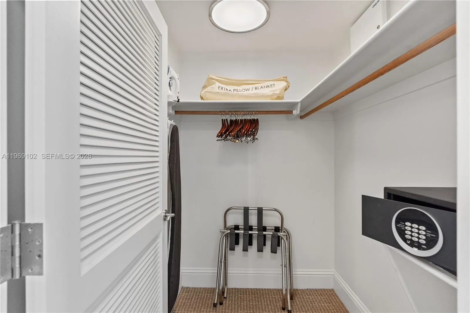 4401 Collins Ave 1706, Miami Beach, Florida 33140, Miami Beach, Florida 33140, 1 Bedroom Bedrooms, ,2 BathroomsBathrooms,Residential,For Sale,4401 Collins Ave 1706, Miami Beach, Florida 33140,A11969102