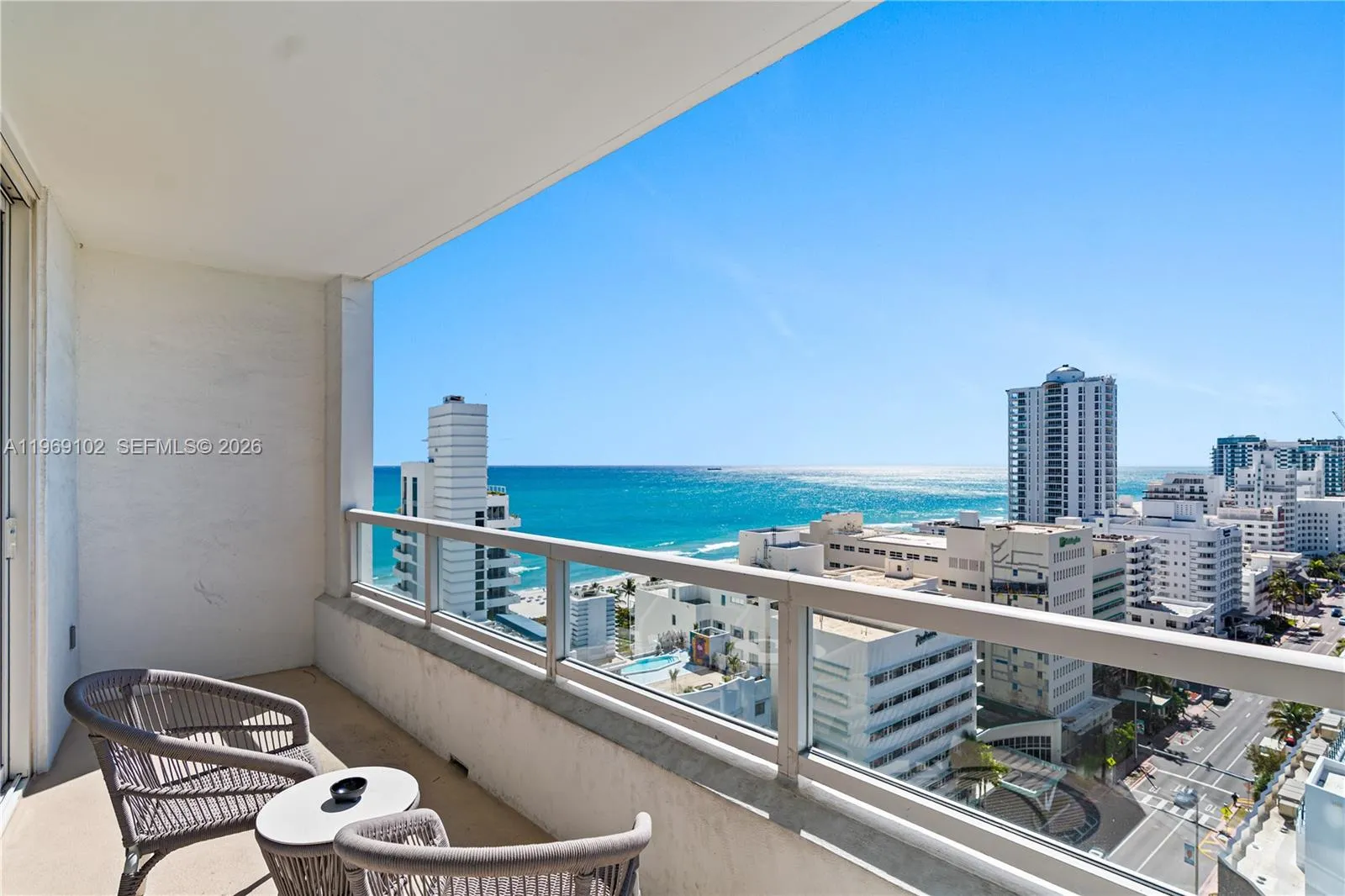 4401 Collins Ave 1706, Miami Beach, Florida 33140, Miami Beach, Florida 33140, 1 Bedroom Bedrooms, ,2 BathroomsBathrooms,Residential,For Sale,4401 Collins Ave 1706, Miami Beach, Florida 33140,A11969102