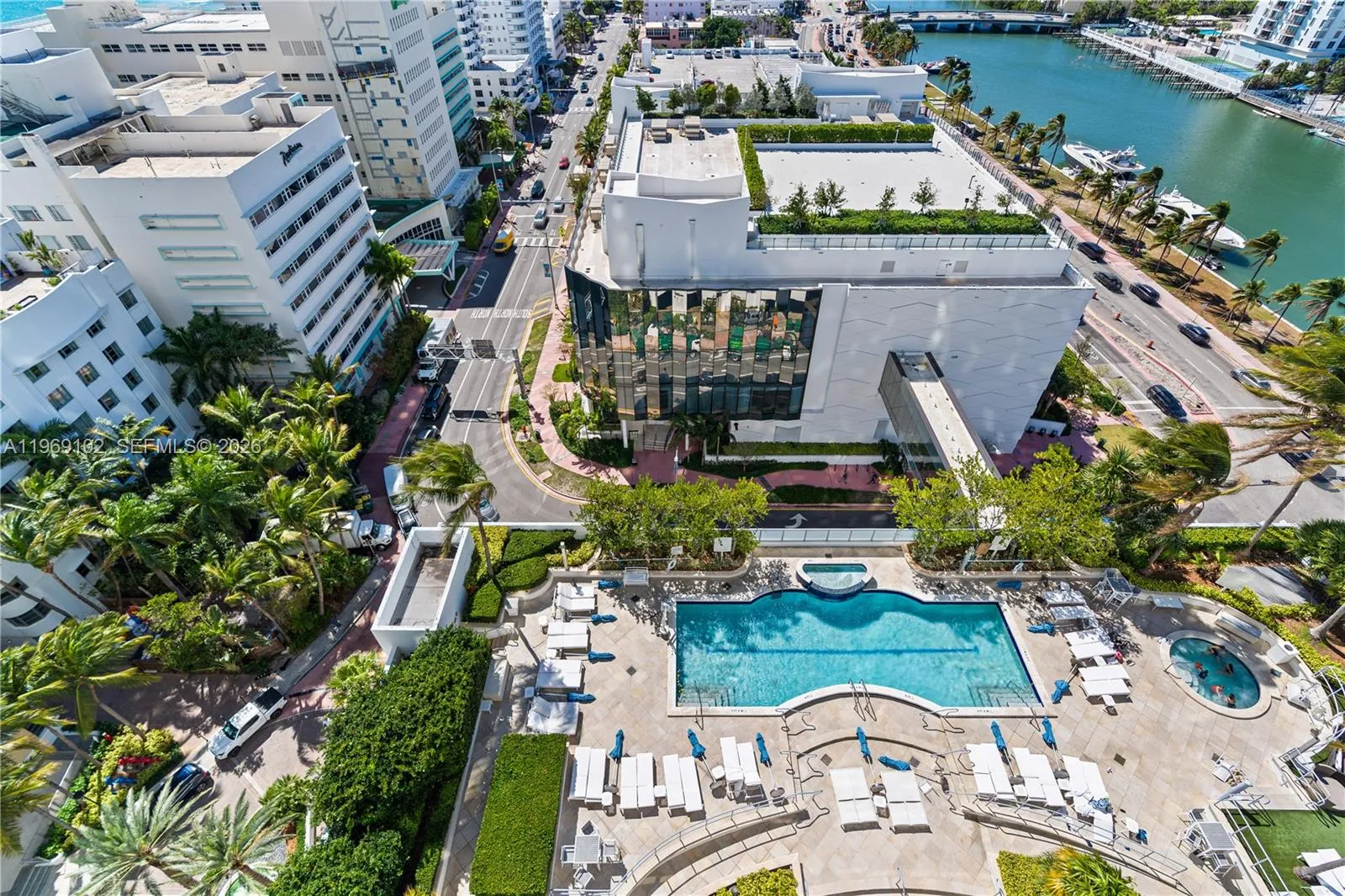 4401 Collins Ave 1706, Miami Beach, Florida 33140, Miami Beach, Florida 33140, 1 Bedroom Bedrooms, ,2 BathroomsBathrooms,Residential,For Sale,4401 Collins Ave 1706, Miami Beach, Florida 33140,A11969102