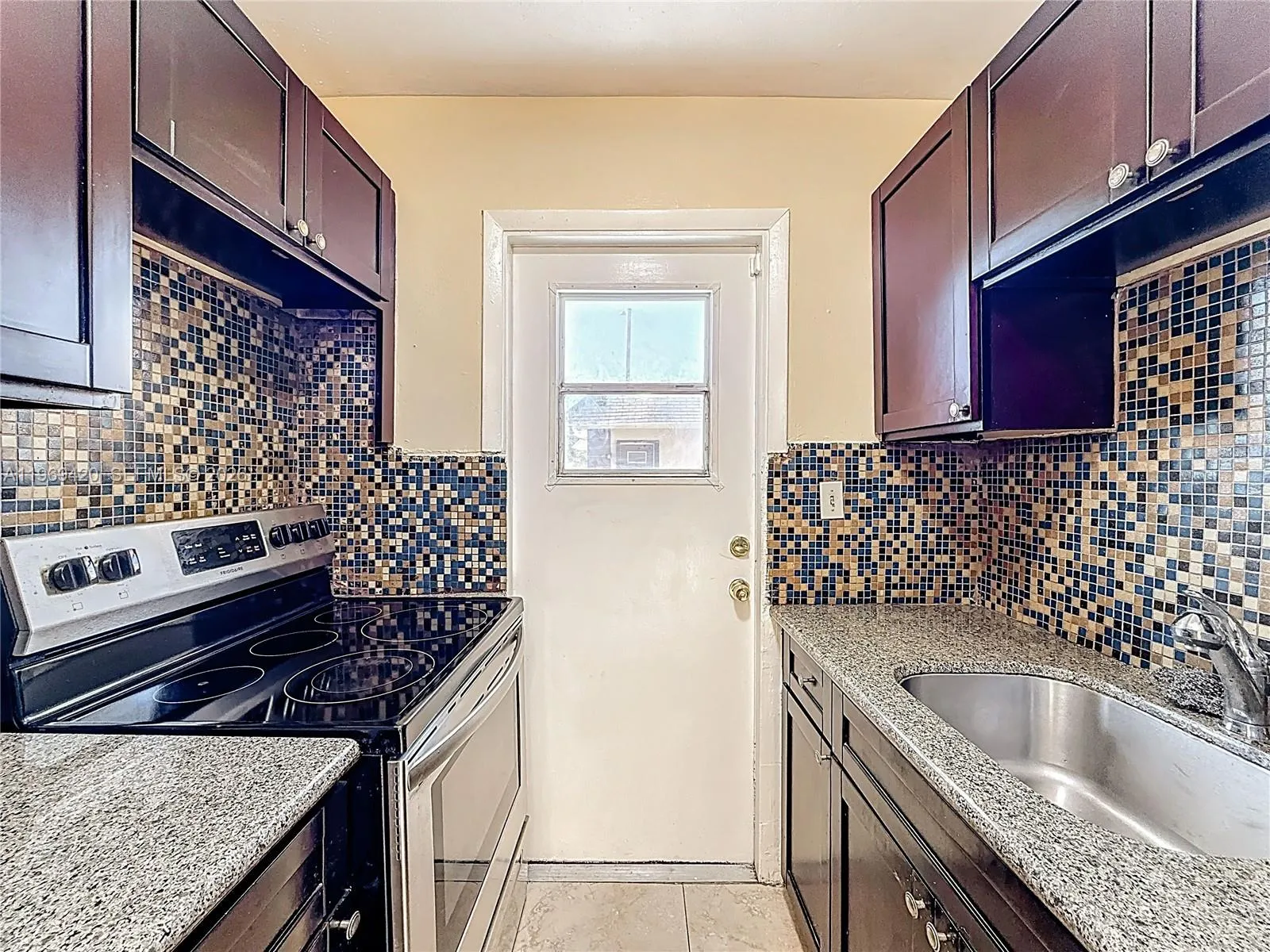 2335 Ne 172 Nd 8, North Miami Beach, Florida 33160, North Miami Beach, Florida 33160, 2 Bedrooms Bedrooms, ,1 BathroomBathrooms,Residential Lease,For Rent,2335 Ne 172 Nd 8, North Miami Beach, Florida 33160,A11969420