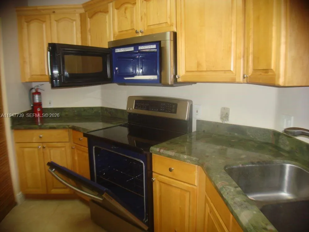6276 Nw 186th St 307, Hialeah, Florida 33015, Hialeah, Florida 33015, 2 Bedrooms Bedrooms, ,2 BathroomsBathrooms,Residential Lease,For Rent,6276 Nw 186th St 307, Hialeah, Florida 33015,A11947739