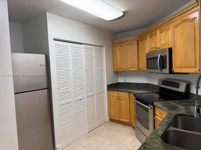 6276 Nw 186th St 307, Hialeah, Florida 33015, Hialeah, Florida 33015, 2 Bedrooms Bedrooms, ,2 BathroomsBathrooms,Residential Lease,For Rent,6276 Nw 186th St 307, Hialeah, Florida 33015,A11947739
