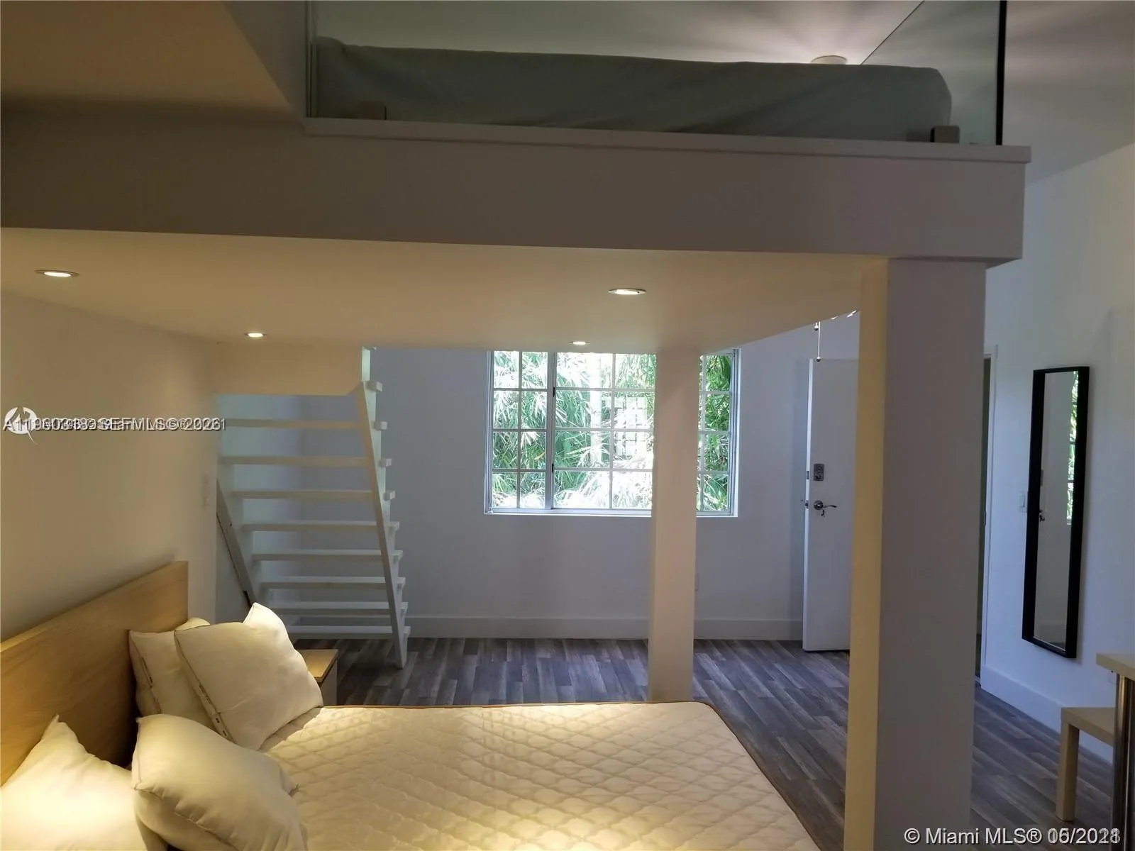 1045 Meridian Ave 4, Miami Beach, Florida 33139, Miami Beach, Florida 33139, ,1 BathroomBathrooms,Residential,For Sale,1045 Meridian Ave 4, Miami Beach, Florida 33139,A11960318
