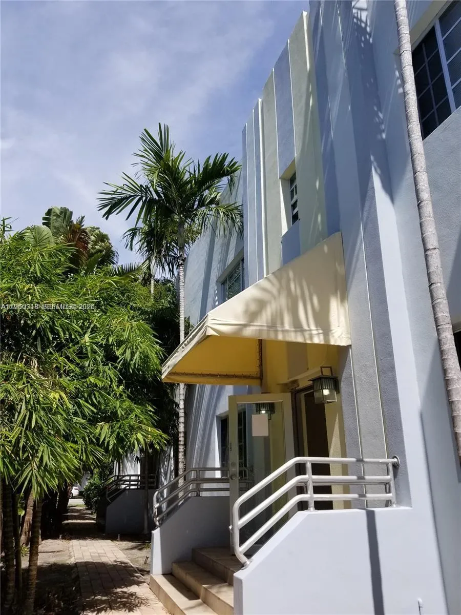 1045 Meridian Ave 4, Miami Beach, Florida 33139, Miami Beach, Florida 33139, ,1 BathroomBathrooms,Residential,For Sale,1045 Meridian Ave 4, Miami Beach, Florida 33139,A11960318