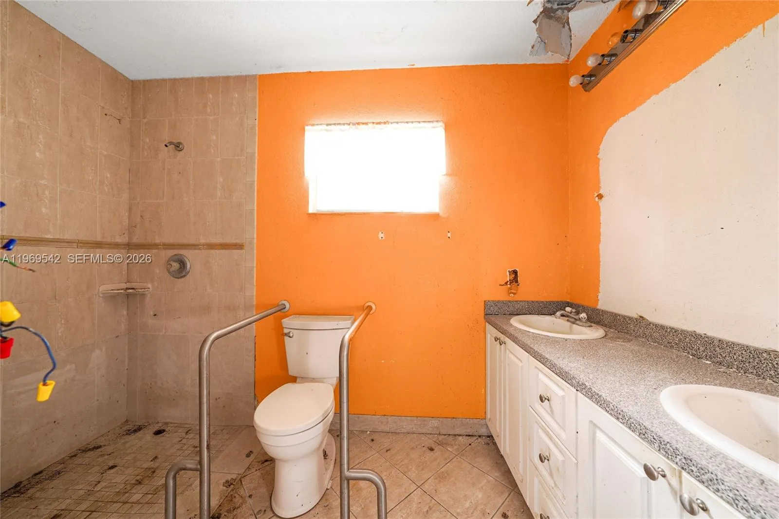 546 Nw 8th Ave, Homestead, Florida 33030, Homestead, Florida 33030, 3 Bedrooms Bedrooms, ,2 BathroomsBathrooms,Residential,For Sale,546 Nw 8th Ave, Homestead, Florida 33030,A11969542