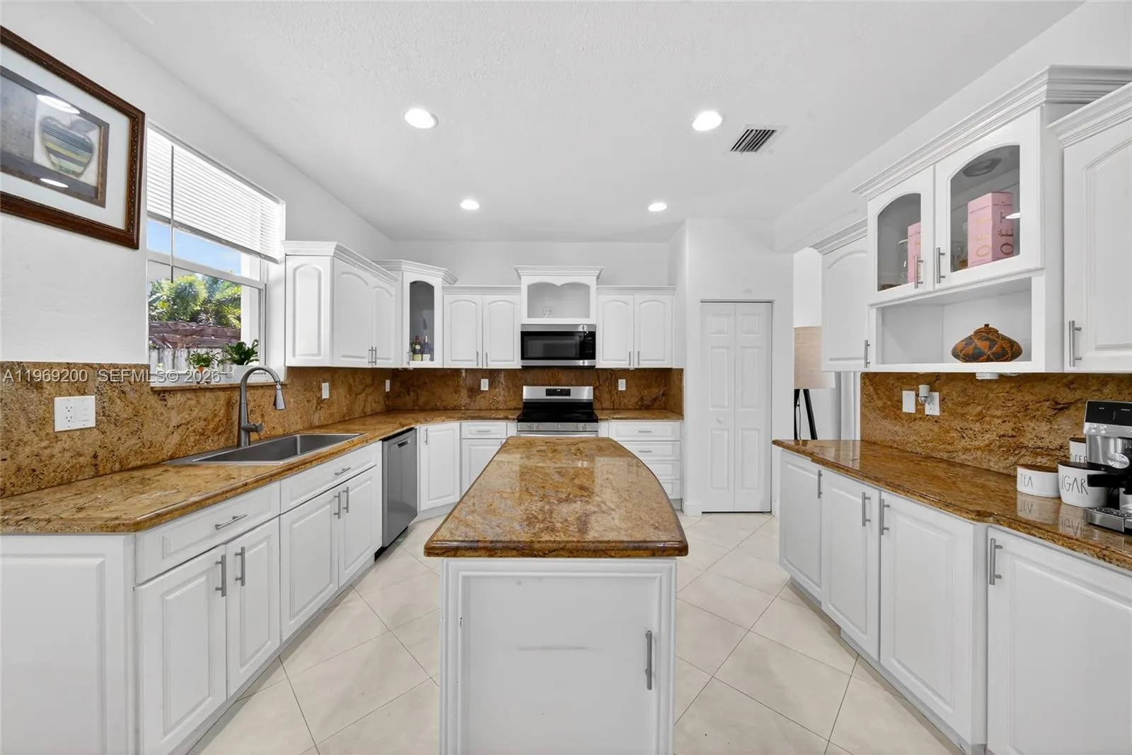 20671 Sw 87th Ct, Cutler Bay, Florida 33189, Cutler Bay, Florida 33189, 4 Bedrooms Bedrooms, ,3 BathroomsBathrooms,Residential,For Sale,20671 Sw 87th Ct, Cutler Bay, Florida 33189,A11969200