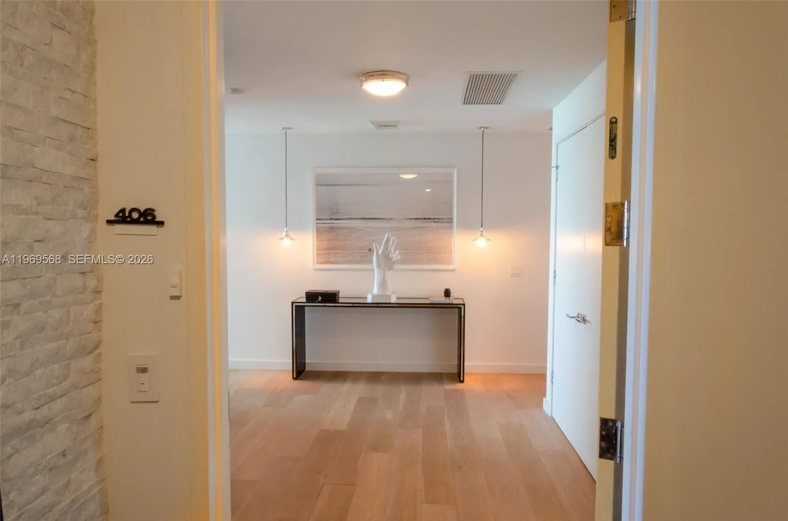 350 Ocean Dr 406n, Key Biscayne, Florida 33149, Key Biscayne, Florida 33149, 3 Bedrooms Bedrooms, ,4 BathroomsBathrooms,Residential Lease,For Rent,350 Ocean Dr 406n, Key Biscayne, Florida 33149,A11969568