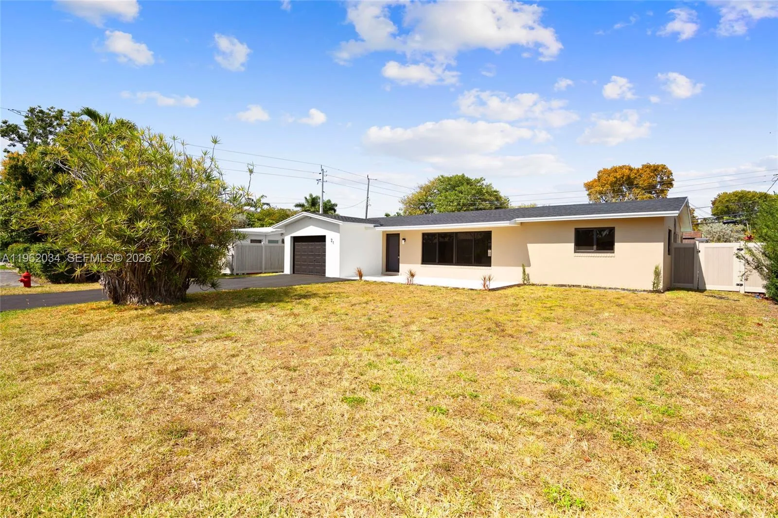 21 Se 7th St, Pompano Beach, Florida 33060, Pompano Beach, Florida 33060, 3 Bedrooms Bedrooms, ,2 BathroomsBathrooms,Residential,For Sale,21 Se 7th St, Pompano Beach, Florida 33060,A11962034