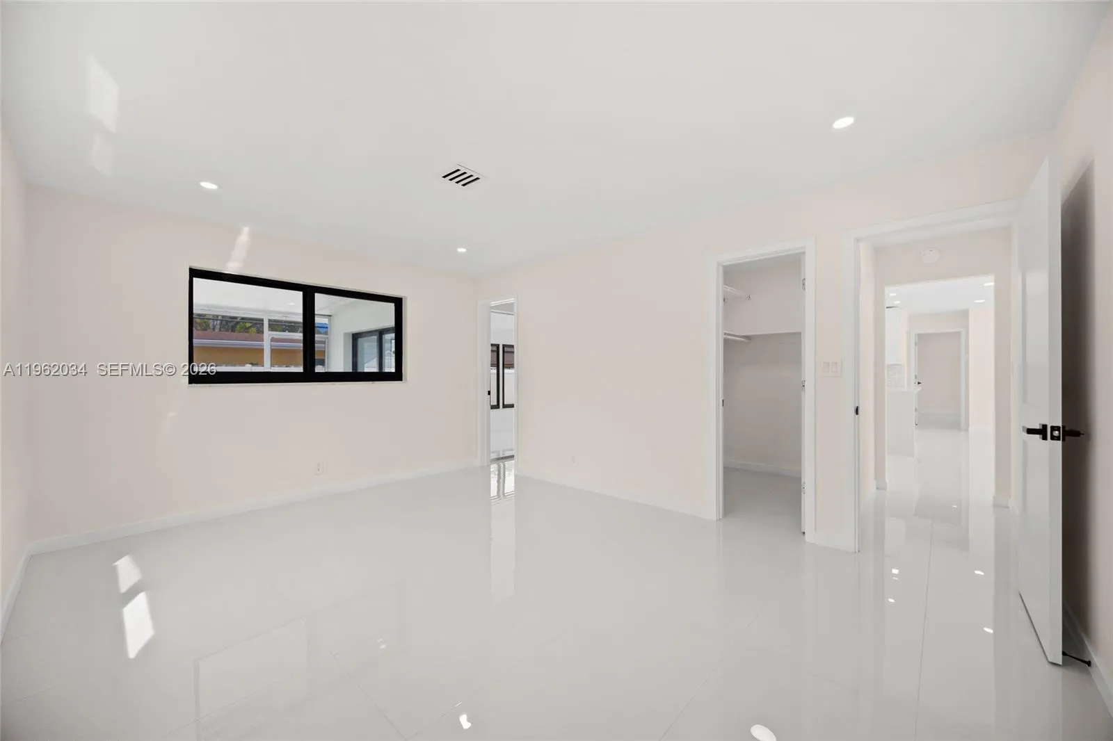 21 Se 7th St, Pompano Beach, Florida 33060, Pompano Beach, Florida 33060, 3 Bedrooms Bedrooms, ,2 BathroomsBathrooms,Residential,For Sale,21 Se 7th St, Pompano Beach, Florida 33060,A11962034