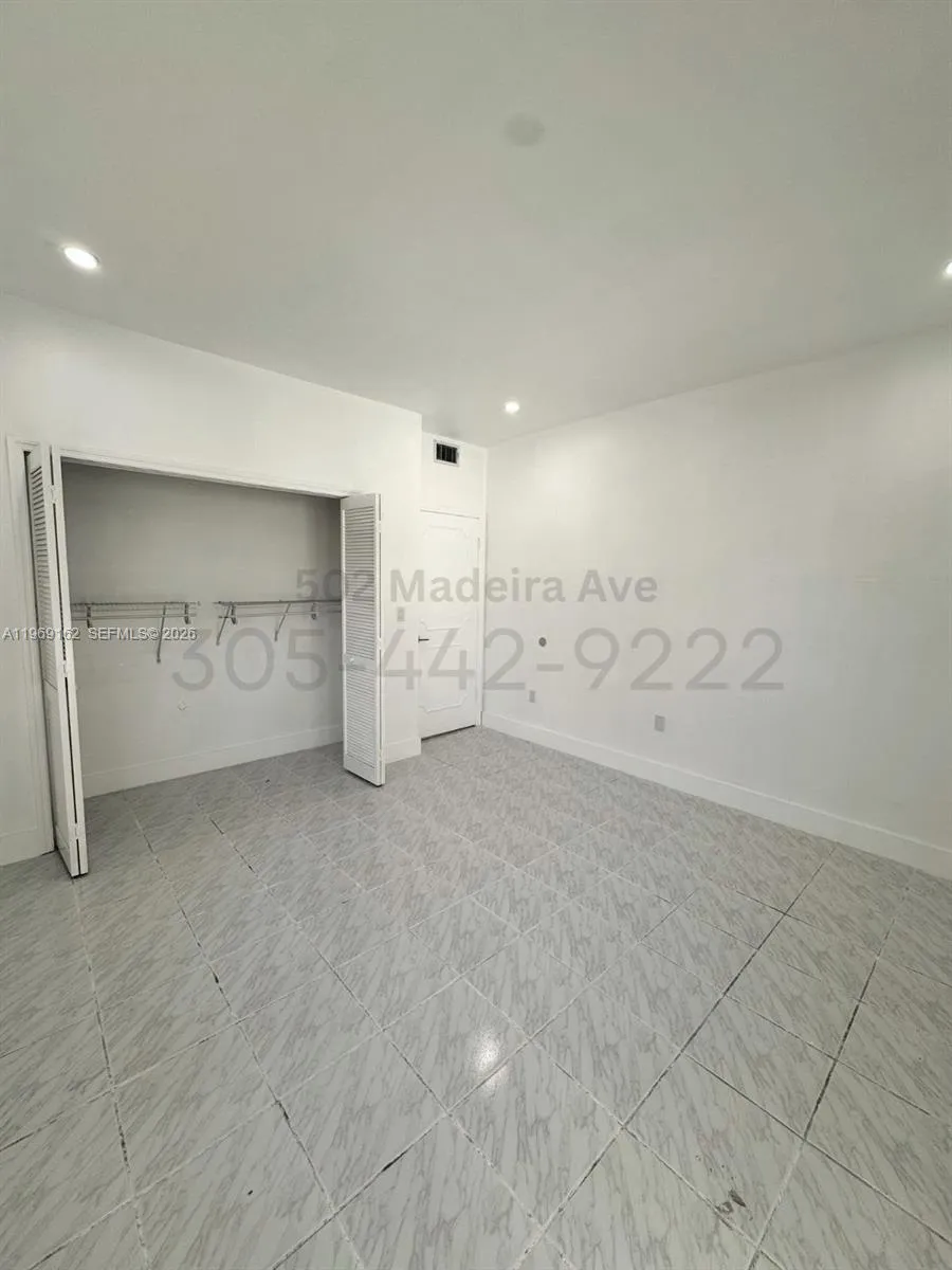 502 Madeira Ave G, Coral Gables, Florida 33134, Coral Gables, Florida 33134, 2 Bedrooms Bedrooms, ,1 BathroomBathrooms,Residential Lease,For Rent,502 Madeira Ave G, Coral Gables, Florida 33134,A11969162