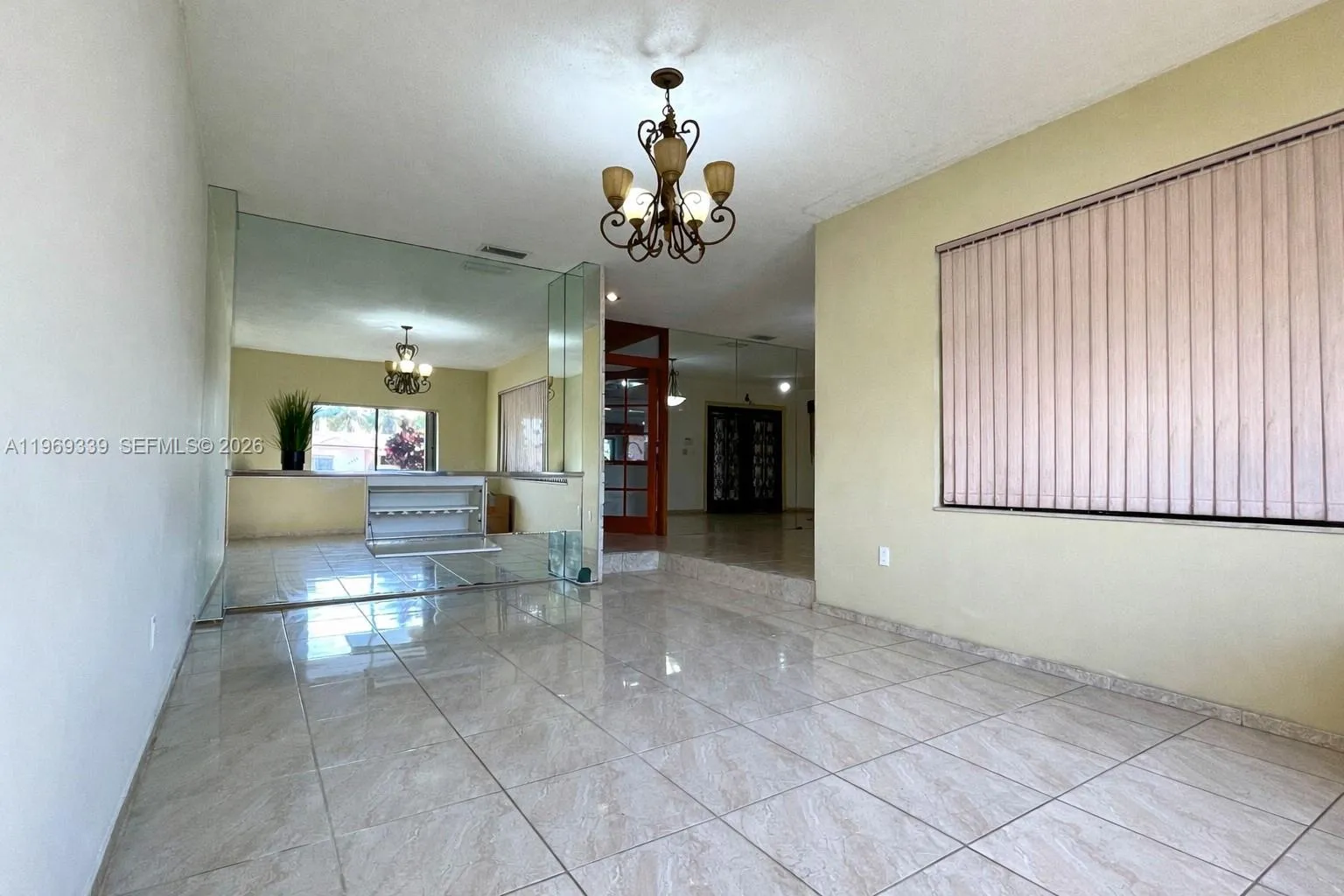 2351 Sw 92nd Pl, Miami, Florida 33165, Miami, Florida 33165, 5 Bedrooms Bedrooms, ,3 BathroomsBathrooms,Residential Lease,For Rent,2351 Sw 92nd Pl, Miami, Florida 33165,A11969339